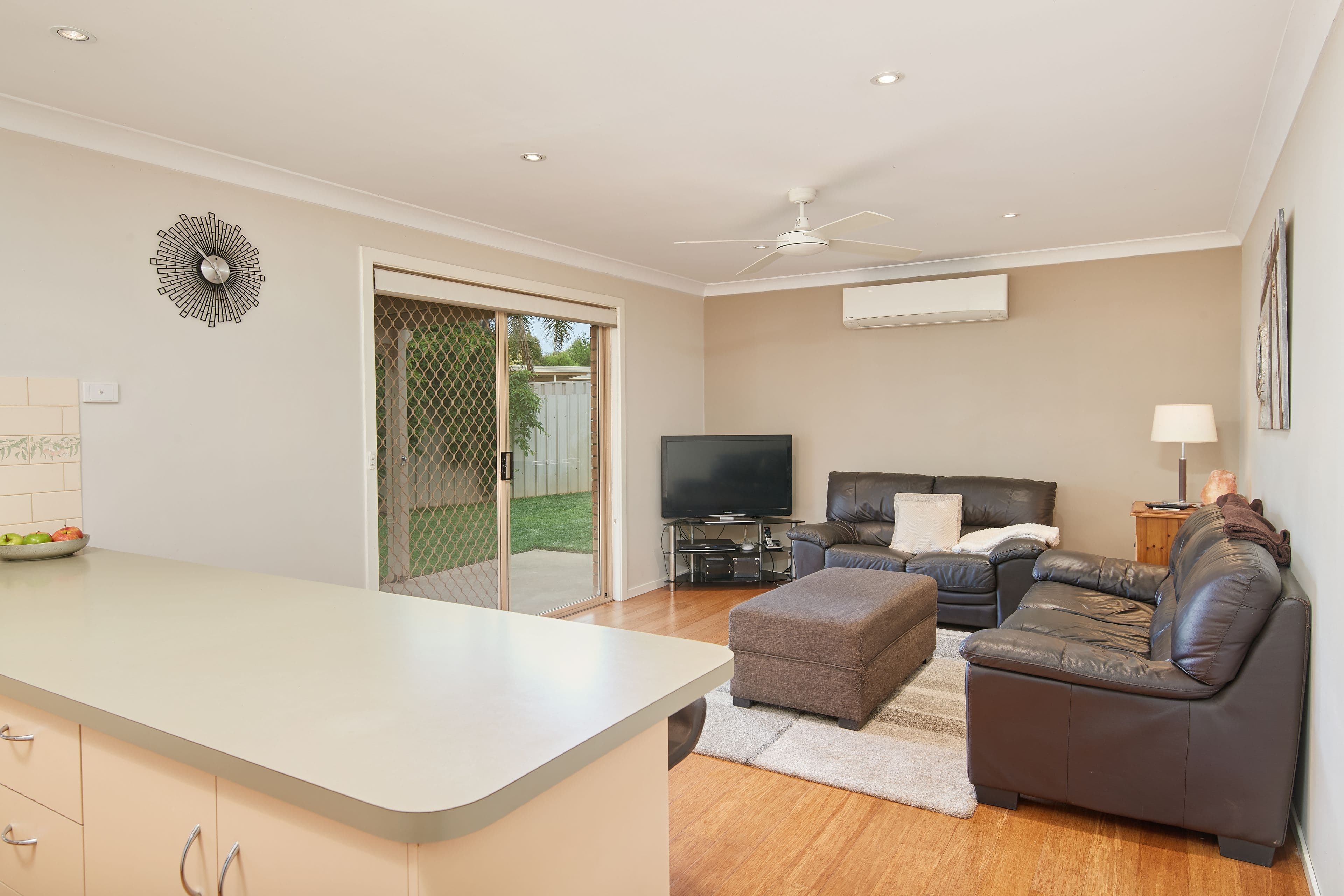 42 Oleander Crescent, Lake Albert NSW 2650, Lake Albert - Thumbnail 3