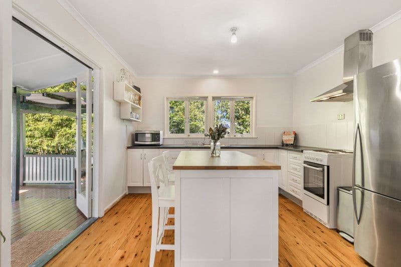 27 Charmaine Street, Moorooka QLD 4105, Moorooka - Thumbnail 2