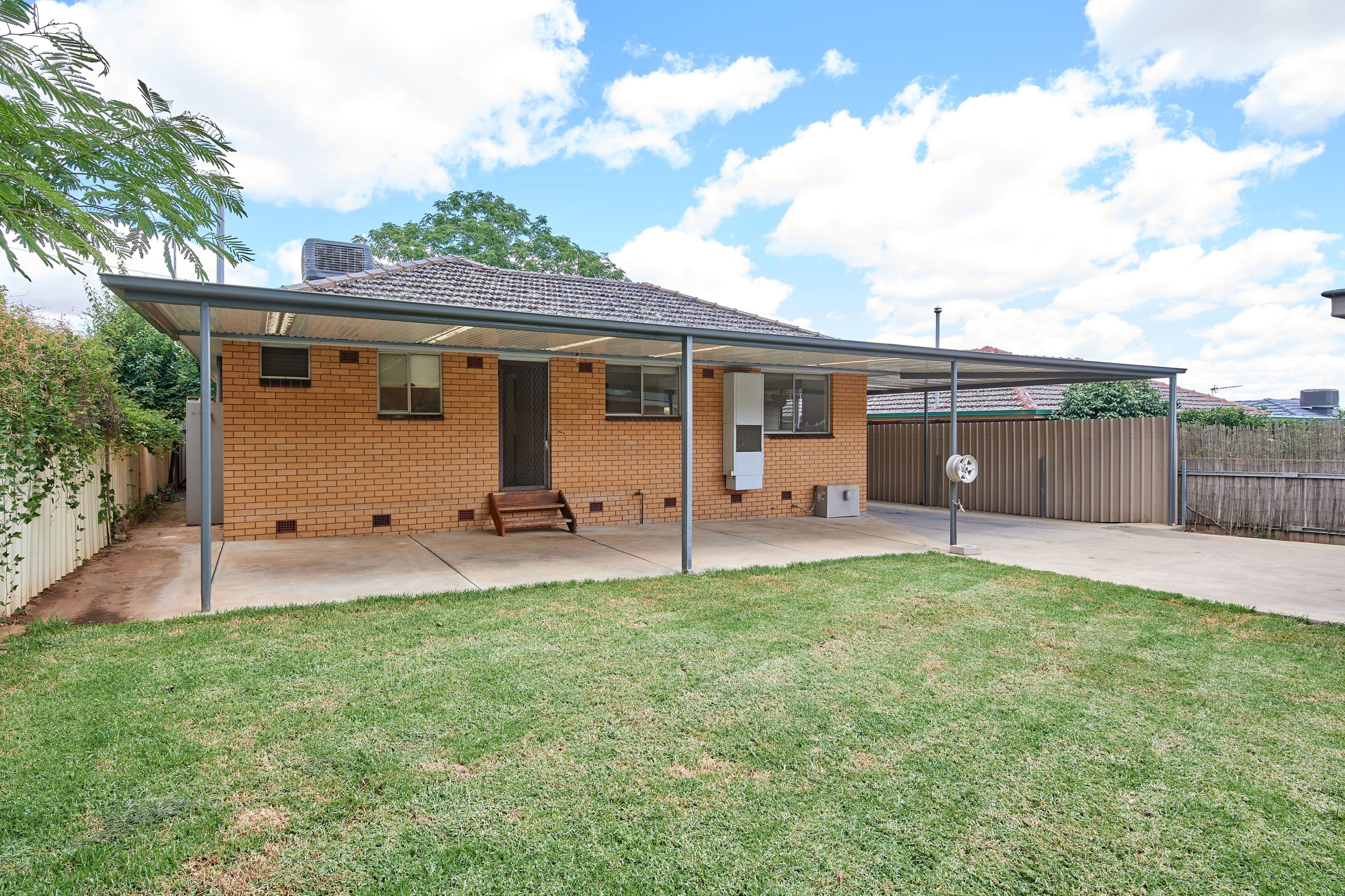 31 Waranga Avenue, Mount Austin NSW 2650, Mount Austin - Thumbnail 6