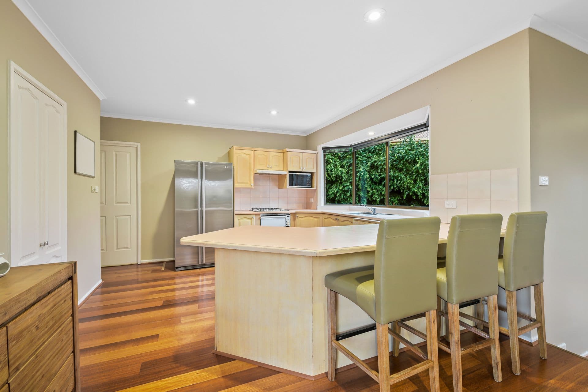 10 Ashford Court, Berwick VIC 3806, Berwick - Thumbnail 3