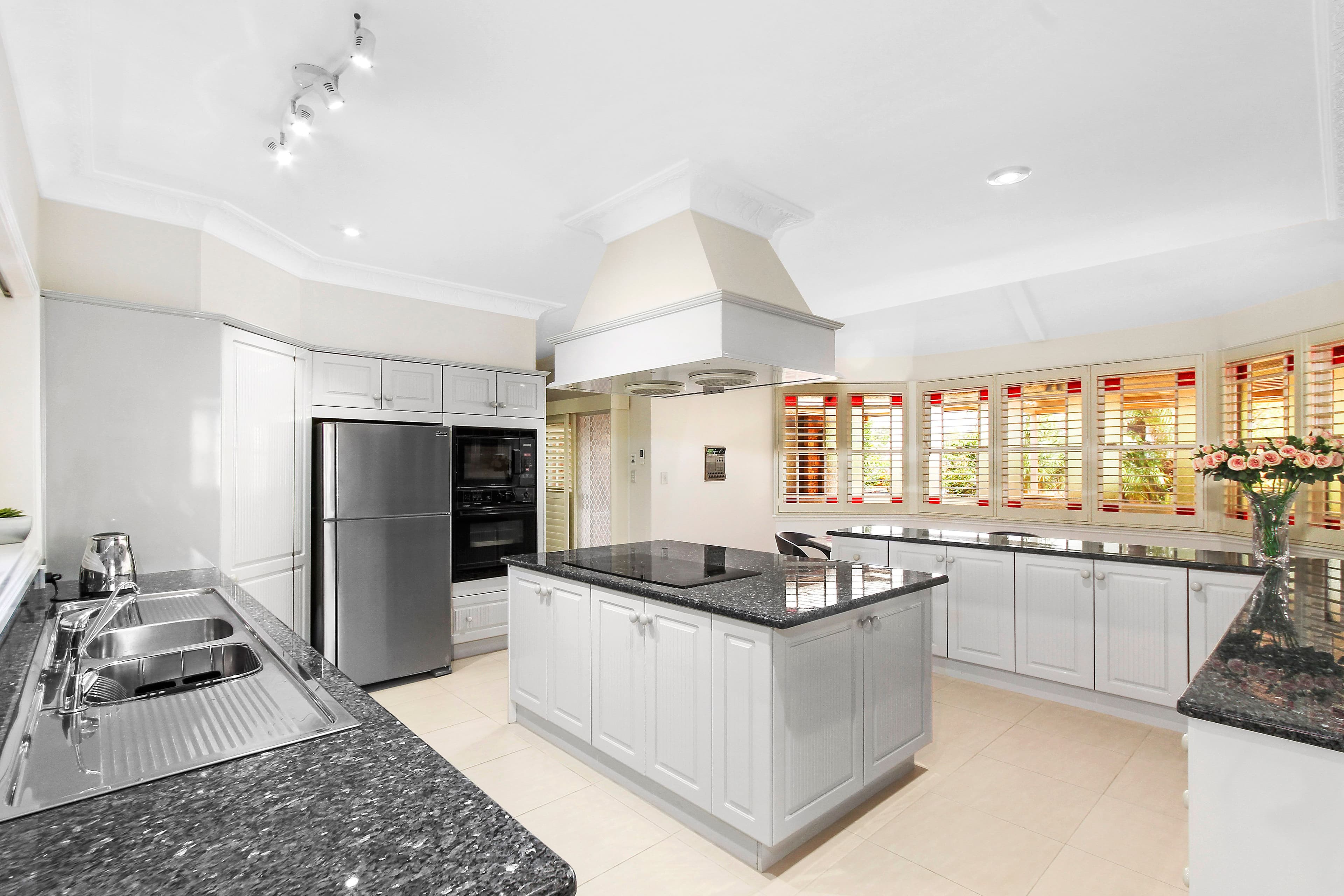 5 Kirkton Place, Edensor Park - Thumbnail 4