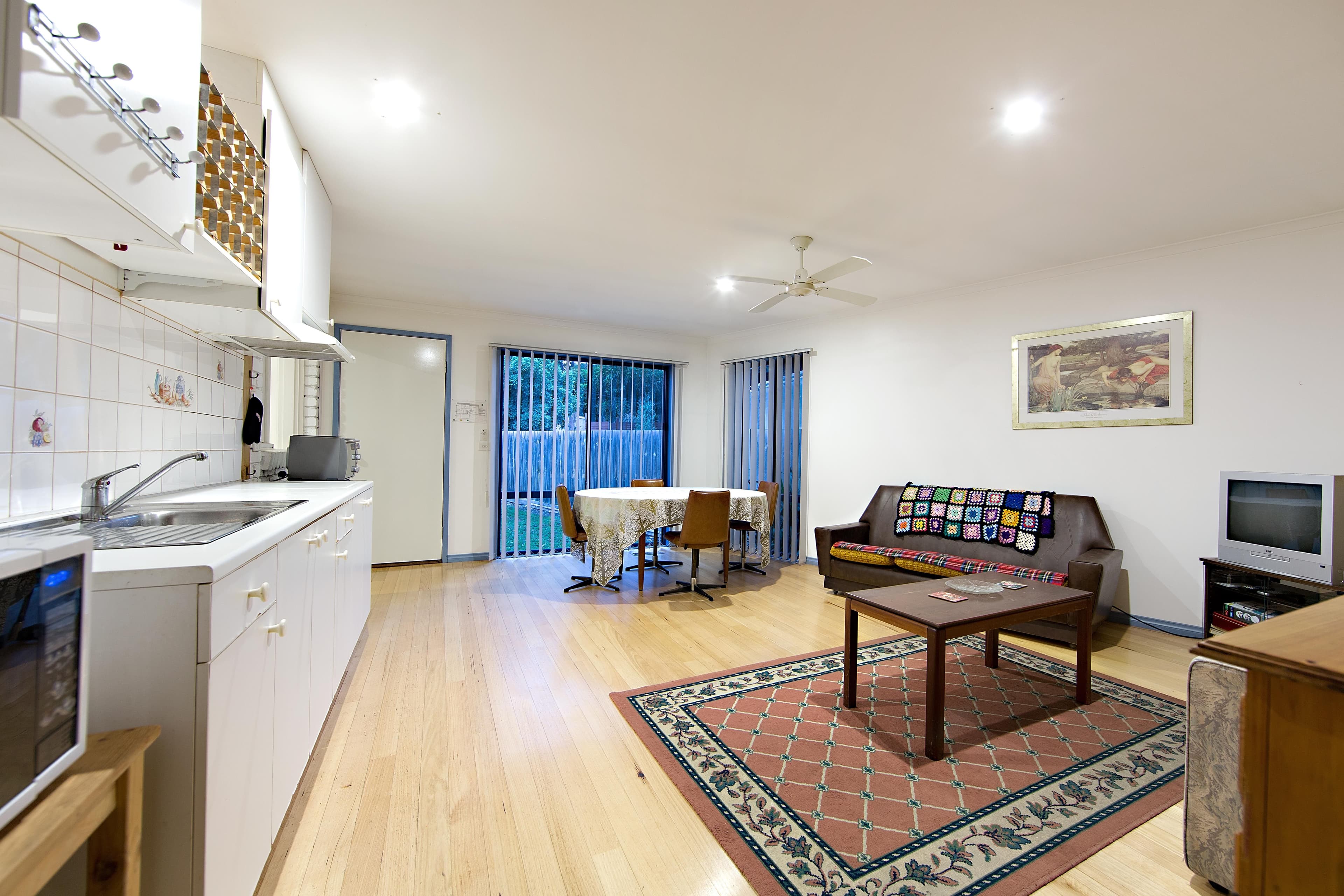 14 Bloom Street, Frankston VIC 3199, Frankston - Thumbnail 2