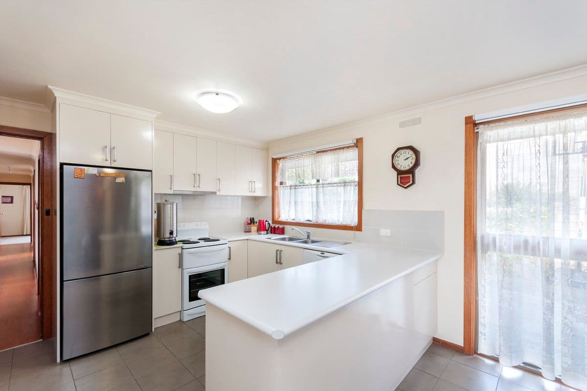 185 Raglan Parade, Warrnambool VIC 3280, Warrnambool - Thumbnail 3