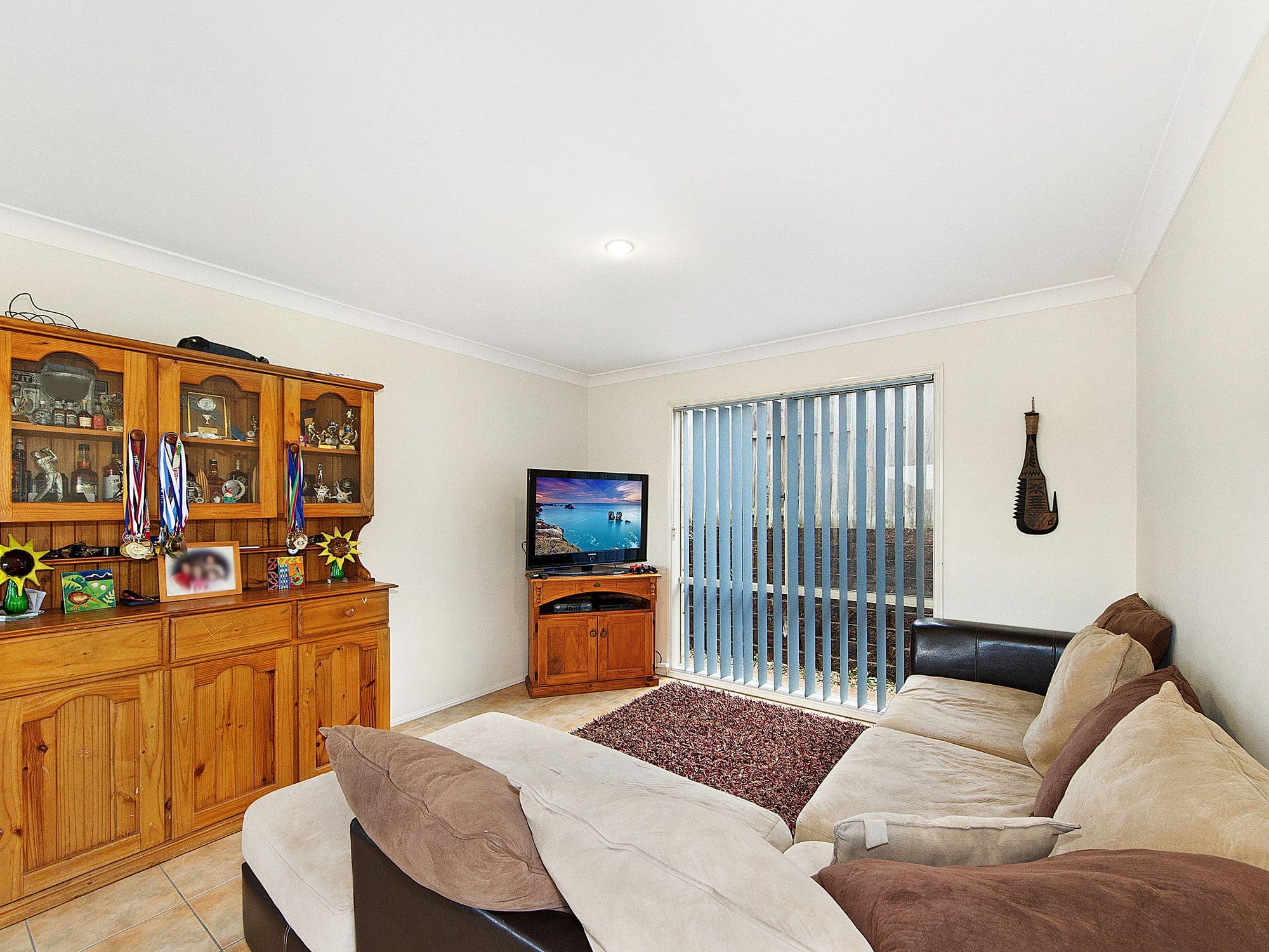 9 Murchison Street, Pacific Pines QLD 4211, Pacific Pines - Thumbnail 3