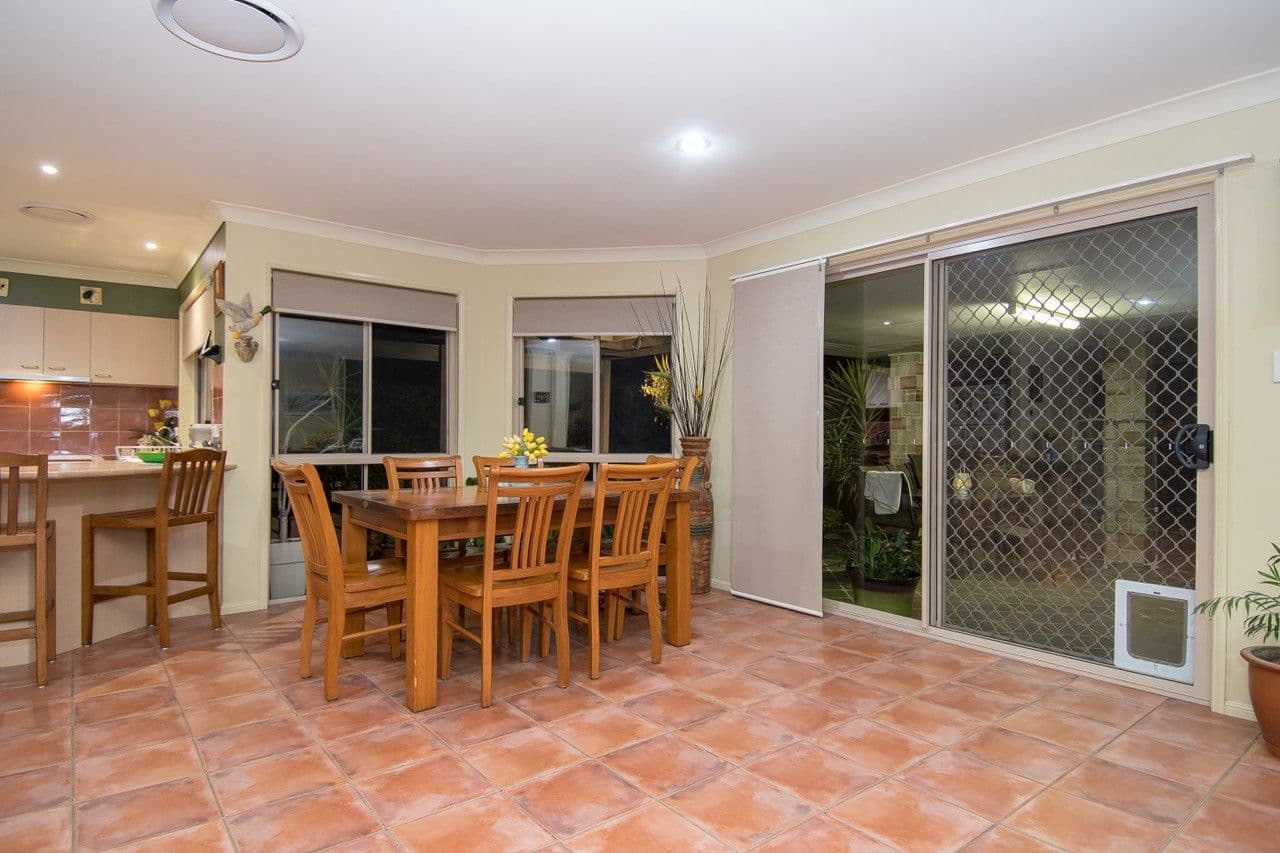 8 Makemo Street, Pacific Pines QLD 4211, Pacific Pines - Thumbnail 6