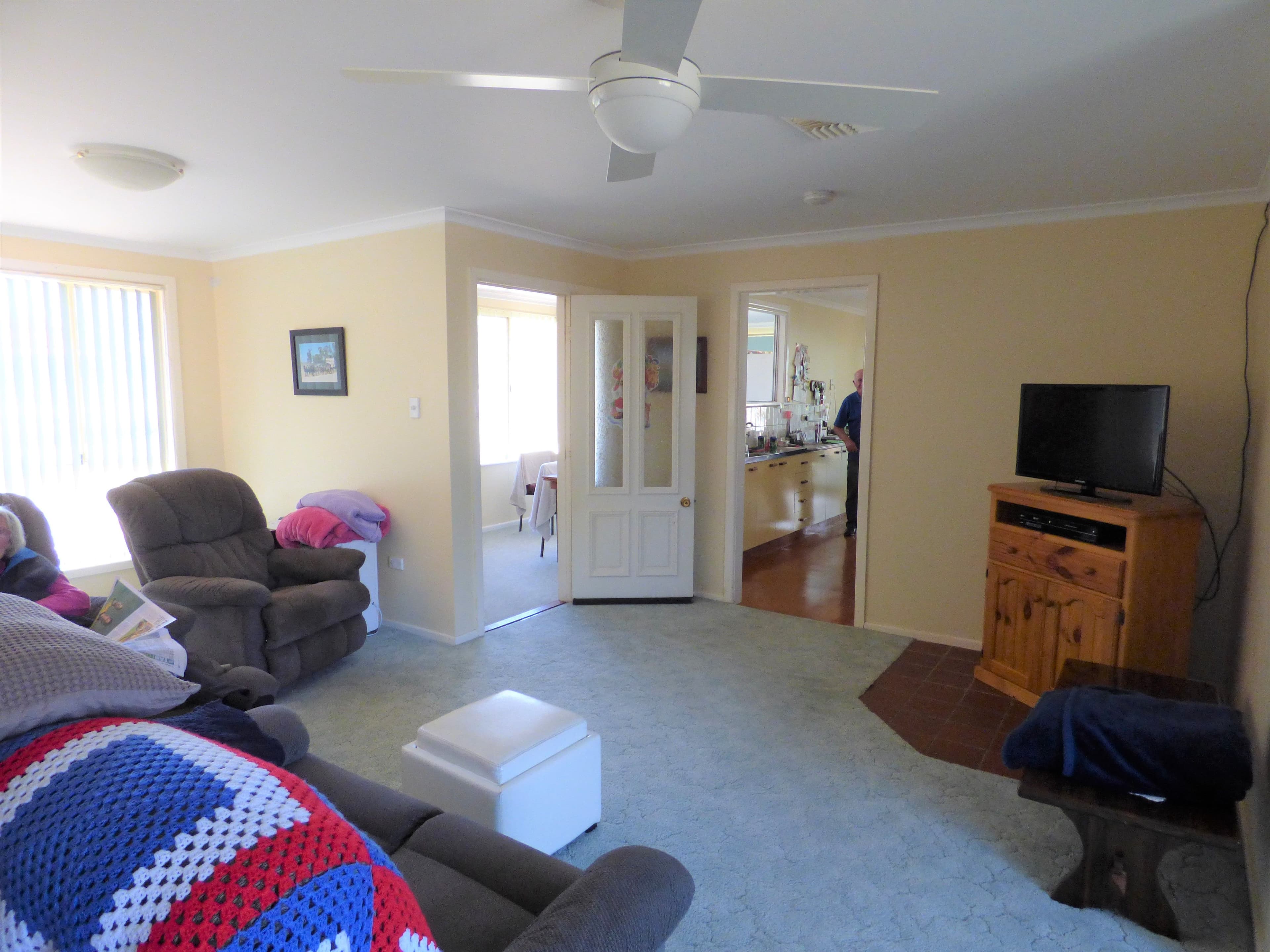 70 Oberon Street, Eugowra - Thumbnail 4