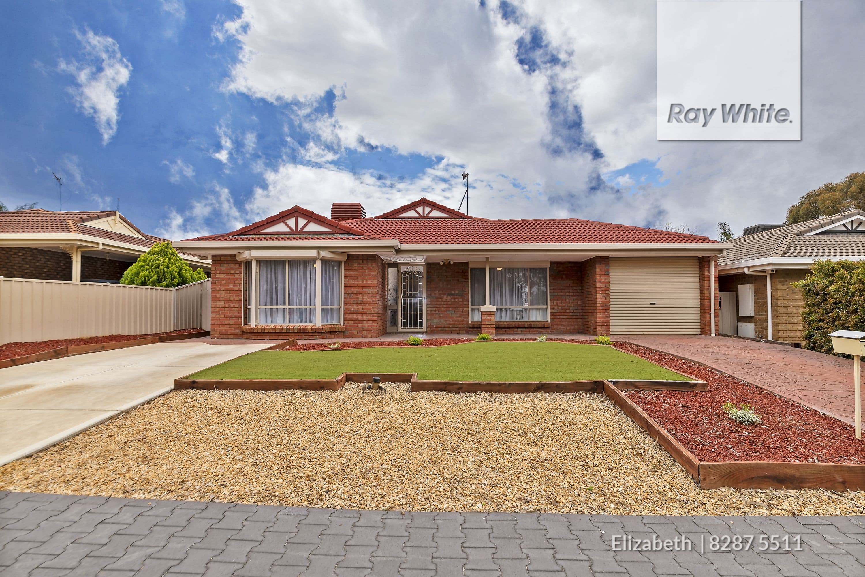 17 Taunton Crescent, Craigmore SA 5114, Craigmore - Thumbnail 3