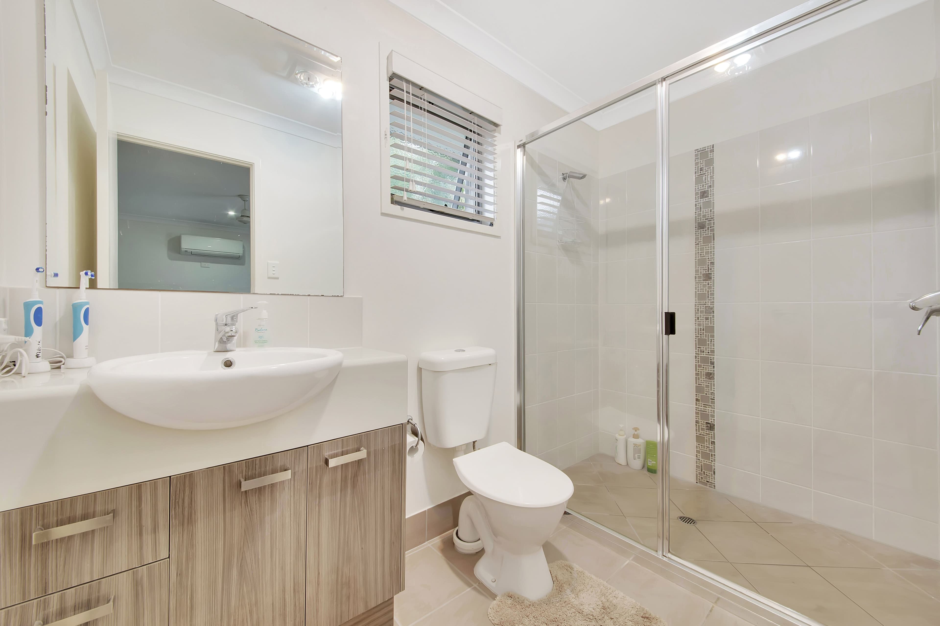 5 Sundowner Road, Clinton QLD 4680, Clinton - Thumbnail 8