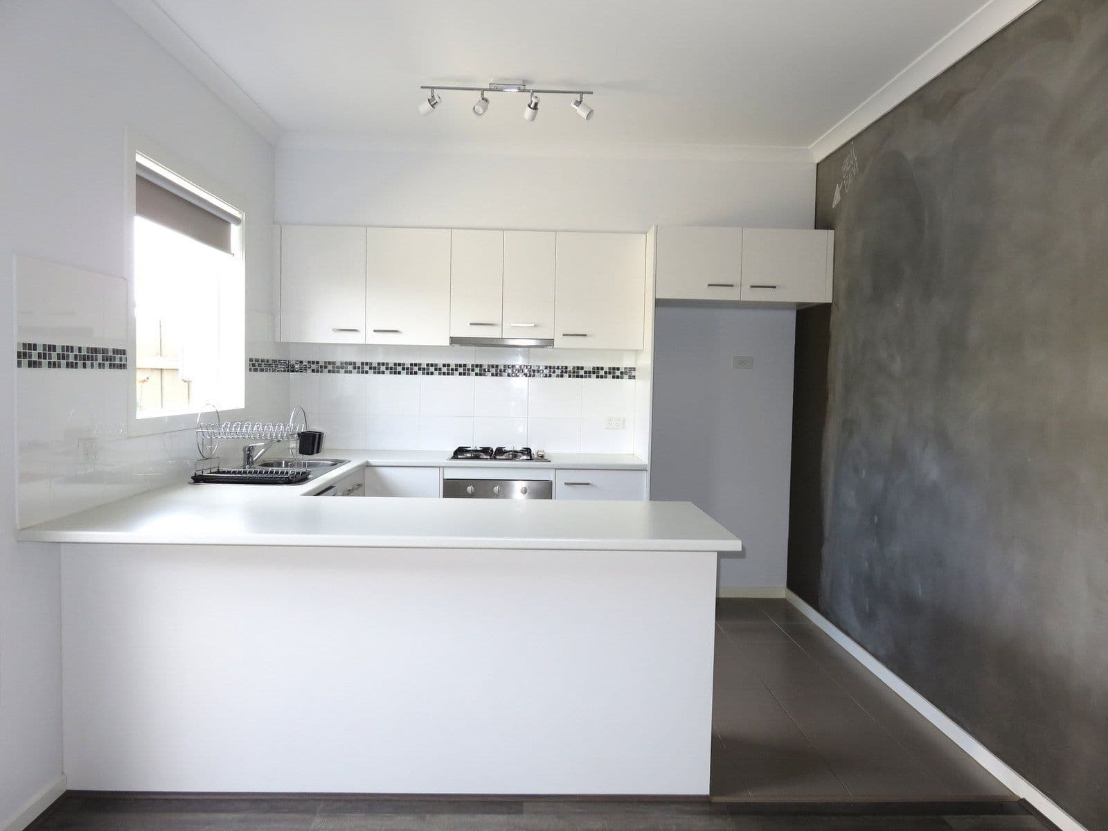 26 Oriano Street, Epping VIC 3076, Epping - Thumbnail 3