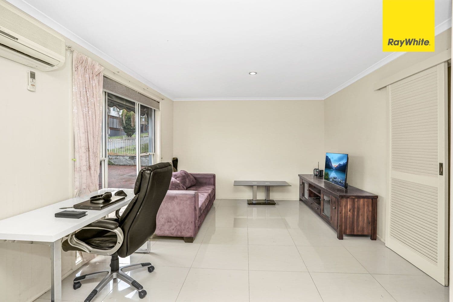 2 Bradfield Pl., Doonside NSW 2767, Doonside - Thumbnail 2