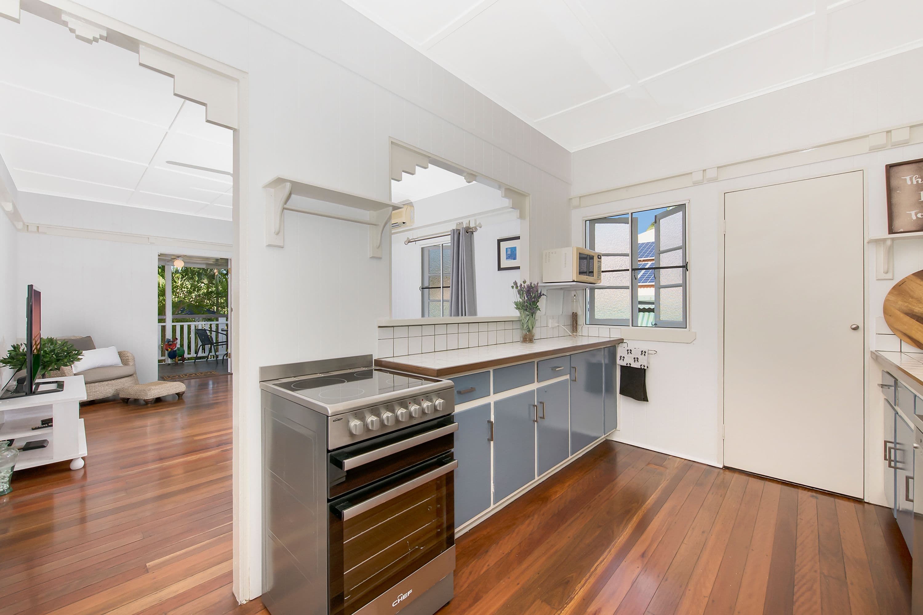 10A Cowley Street, West End QLD 4810, West End - Thumbnail 4