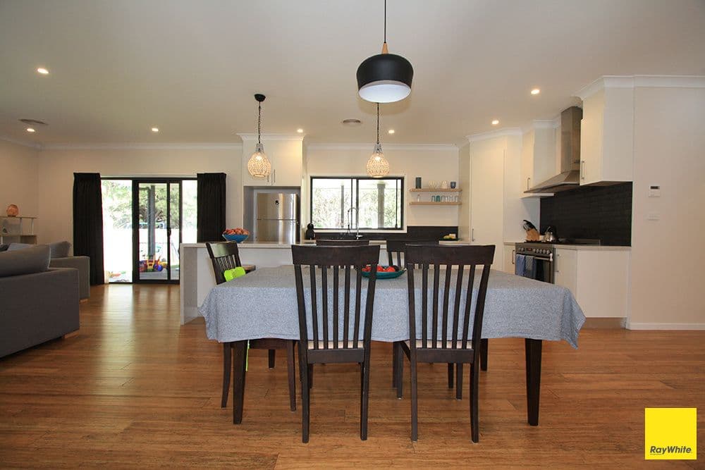 6 Carnell Close, Bungendore NSW 2621, Bungendore - Thumbnail 6