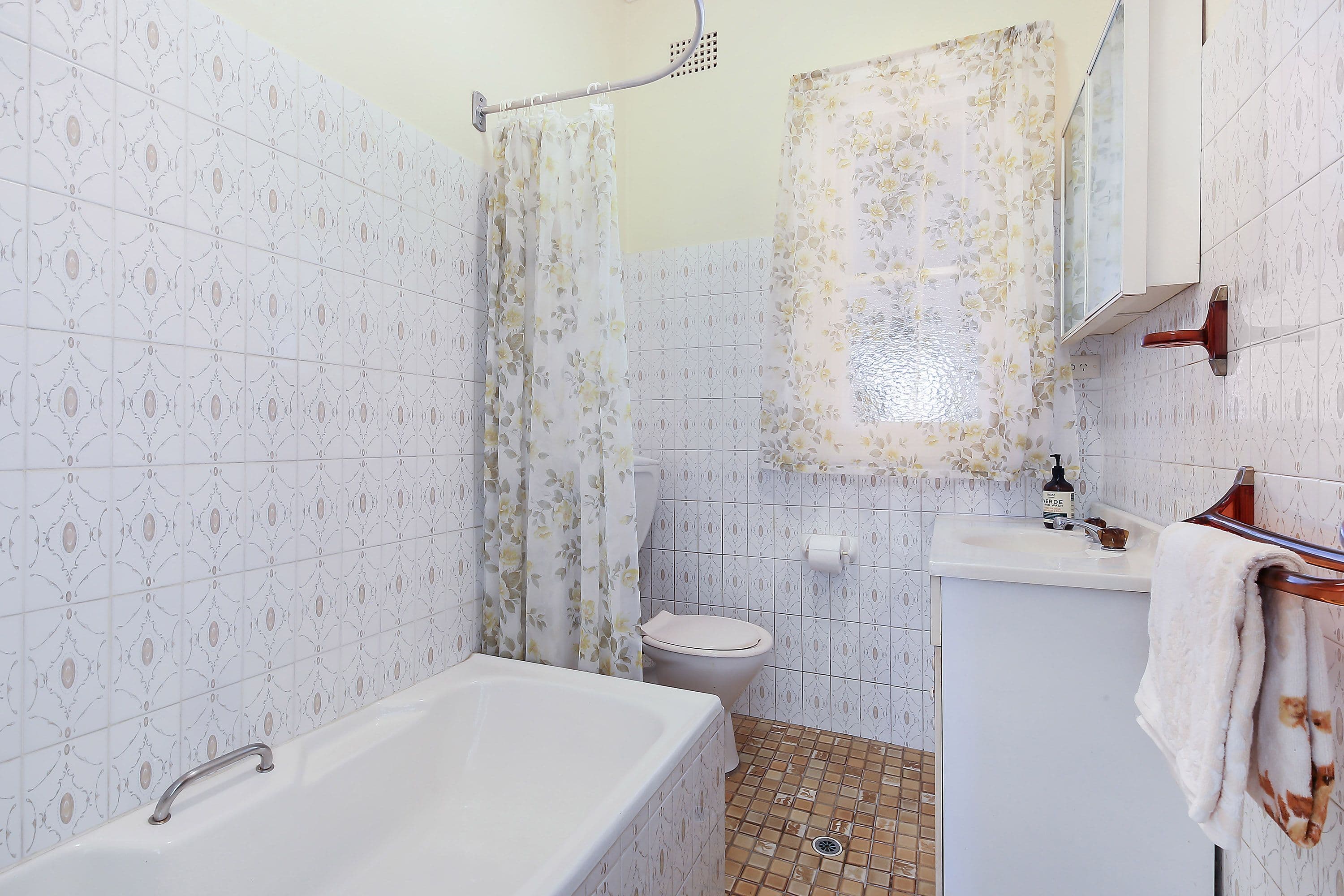 57 Catherine Street, Punchbowl - Thumbnail 6