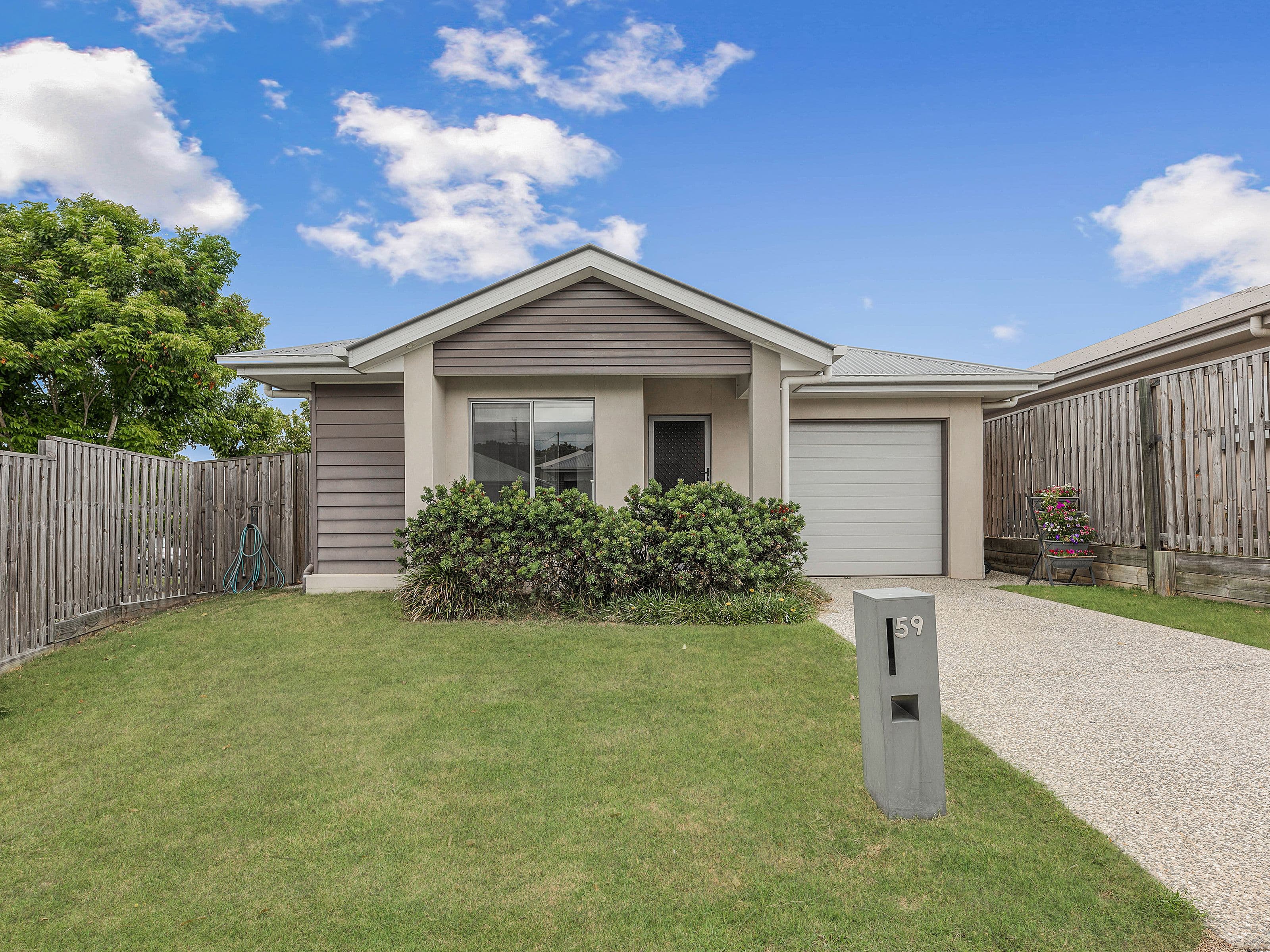 59 Napier Circuit, Silkstone QLD 4304, Silkstone - Image 1