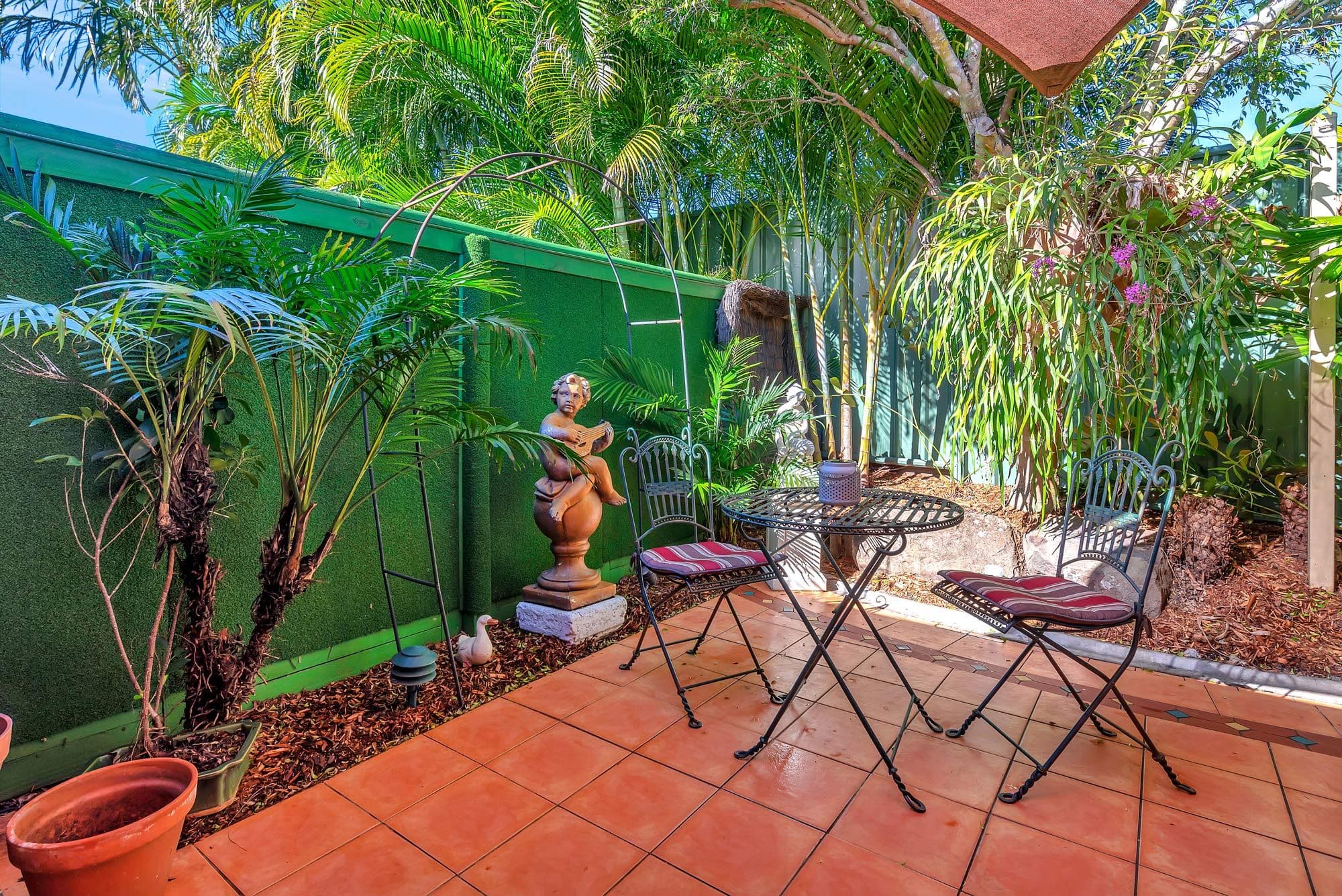 284 Oxley Drive, Coombabah QLD 4216, Coombabah - Thumbnail 4