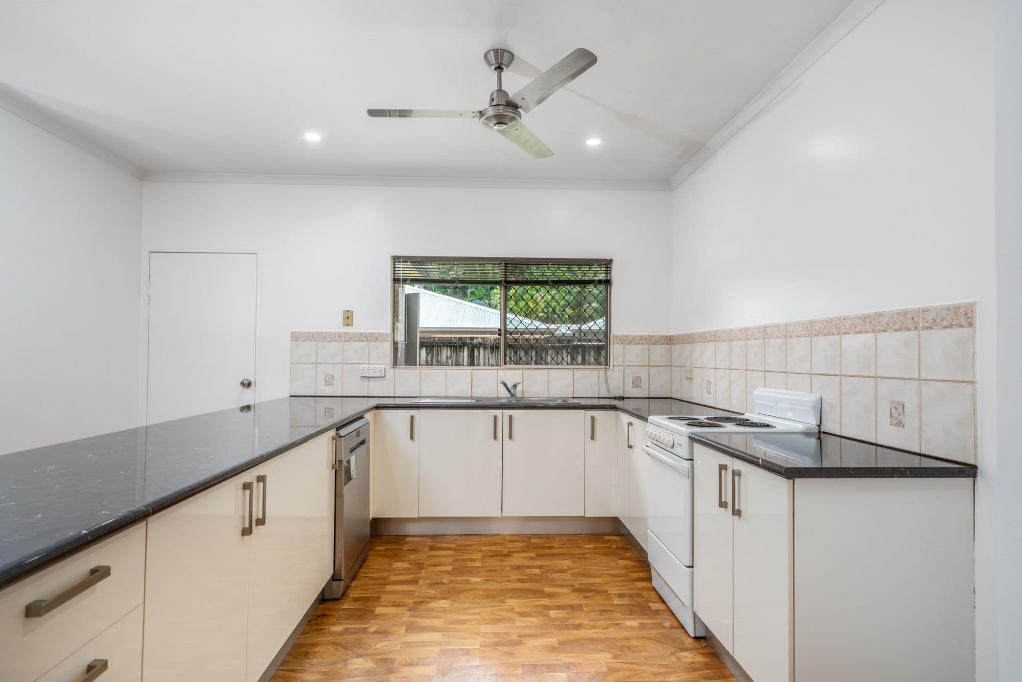 18 Goodsell Drive, Bentley Park QLD 4869, Bentley Park - Thumbnail 8