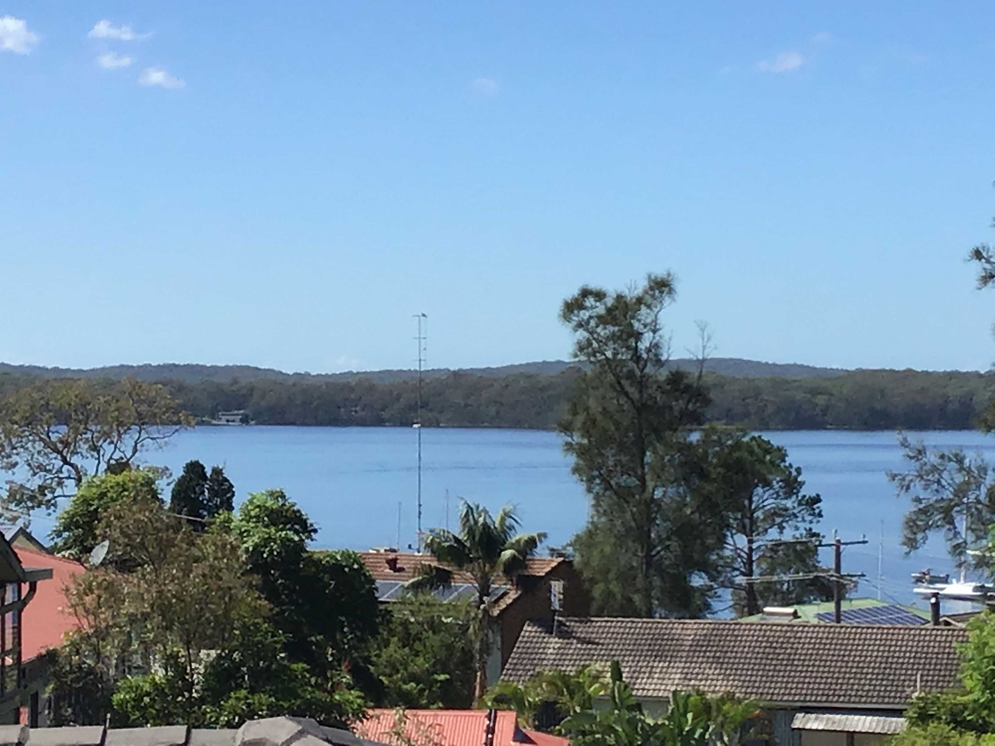12 Vista Road, Sunshine - Thumbnail 2