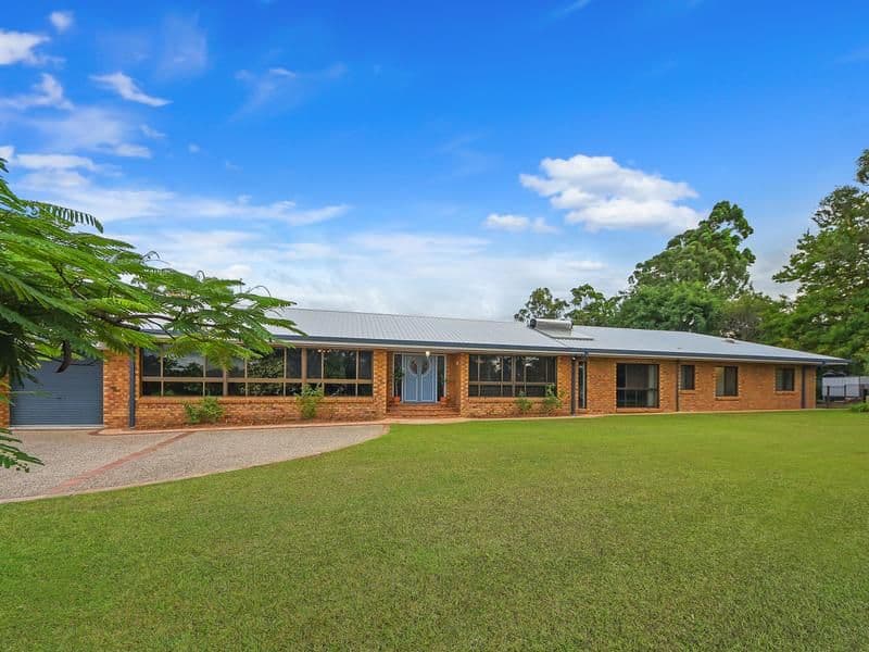 11 Beech Drive, Cashmere QLD 4500, Cashmere - Thumbnail 2