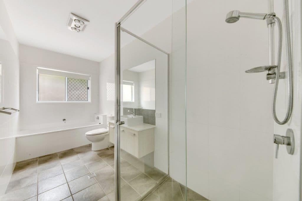 3 Isla Court, New Auckland QLD 4680, New Auckland - Thumbnail 7