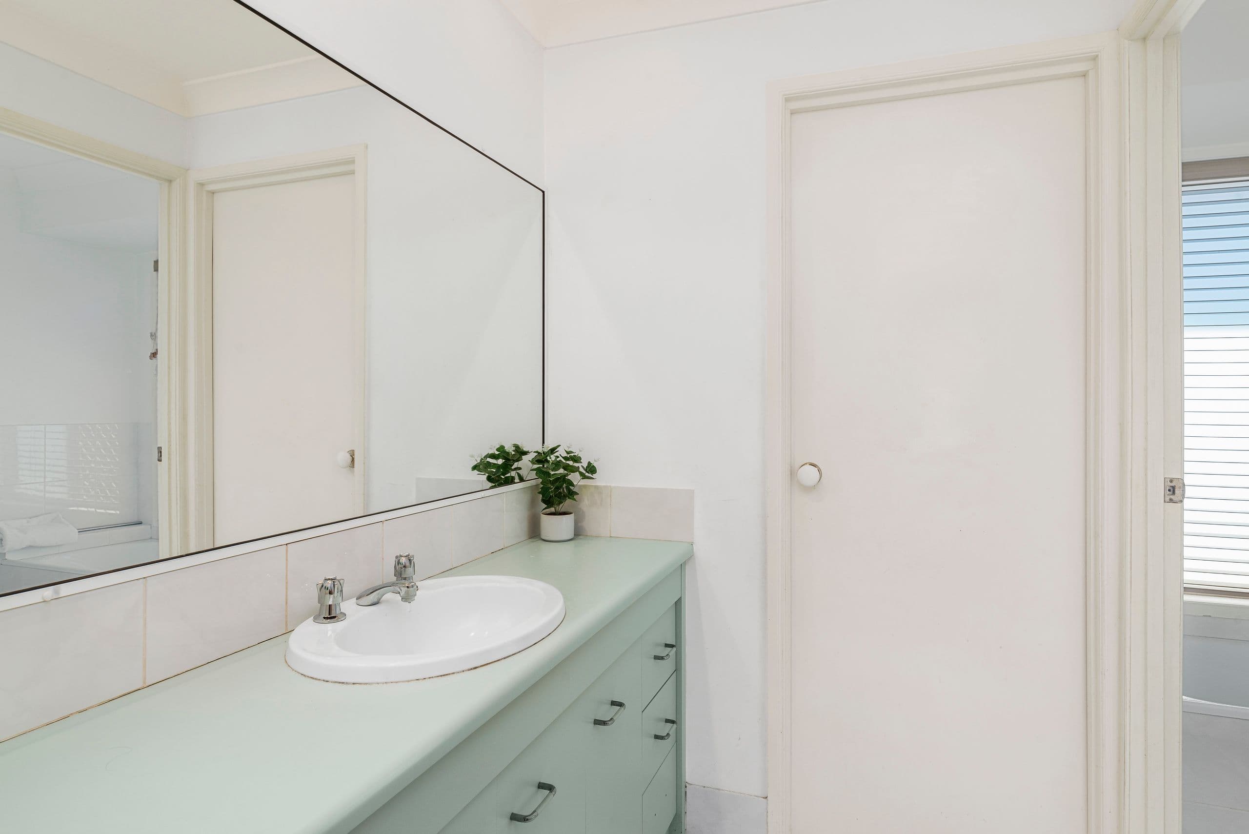 53 Bergamont Street, Elanora QLD 4221, Elanora - Thumbnail 6
