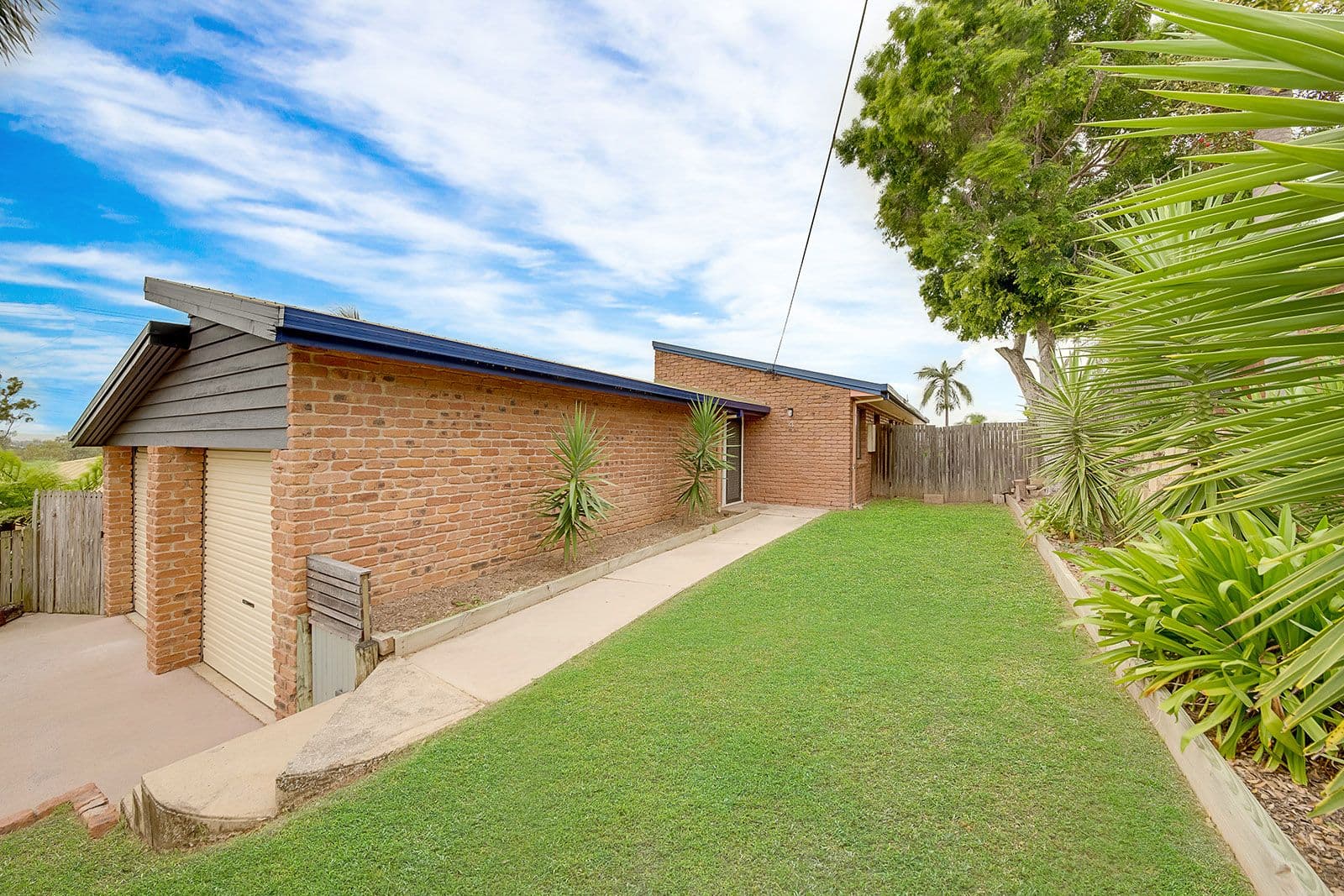 4 Lorita Court, Clinton QLD 4680, Clinton - Thumbnail 2