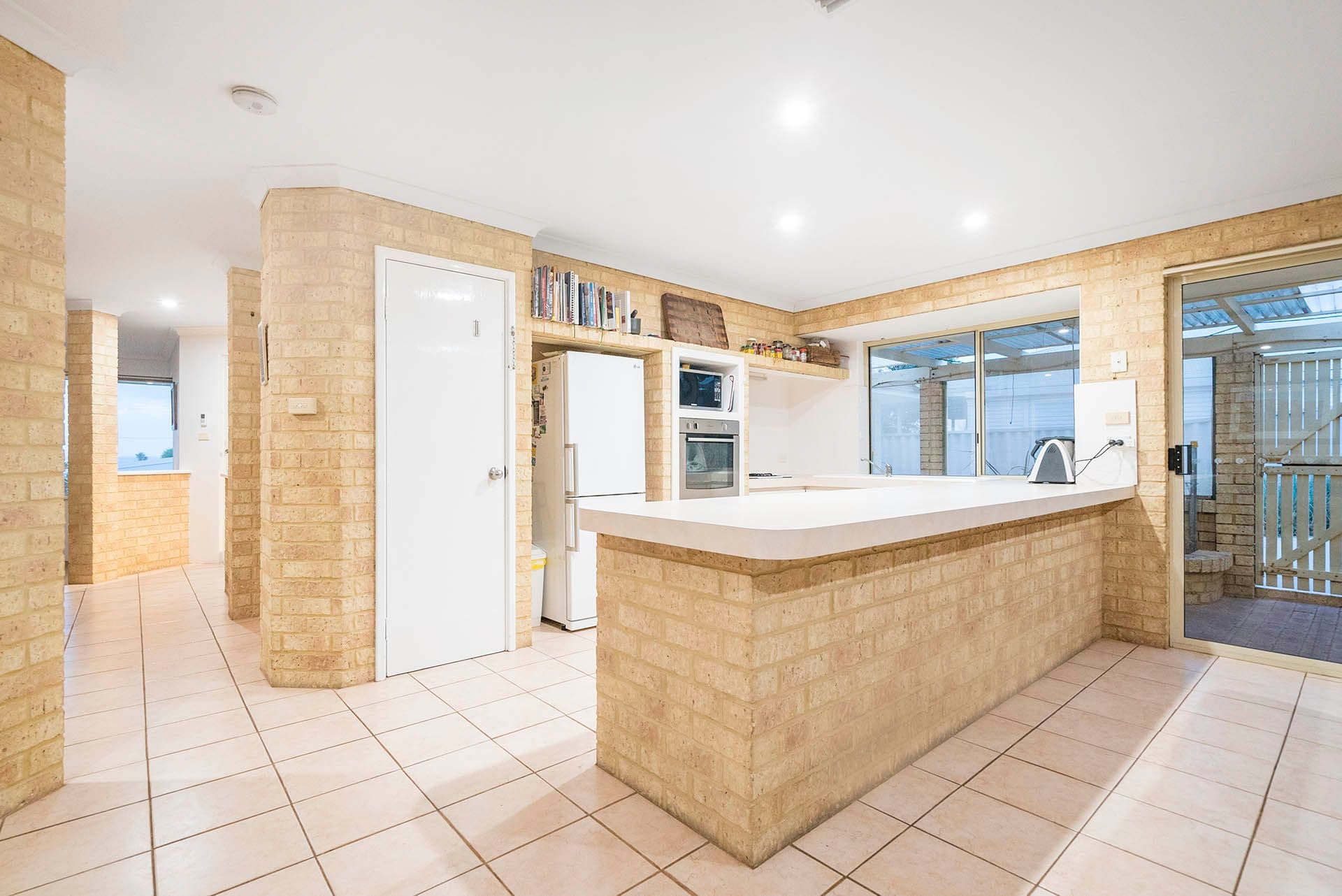 4 Onedin Court, Wandina WA 6530, Wandina - Thumbnail 4