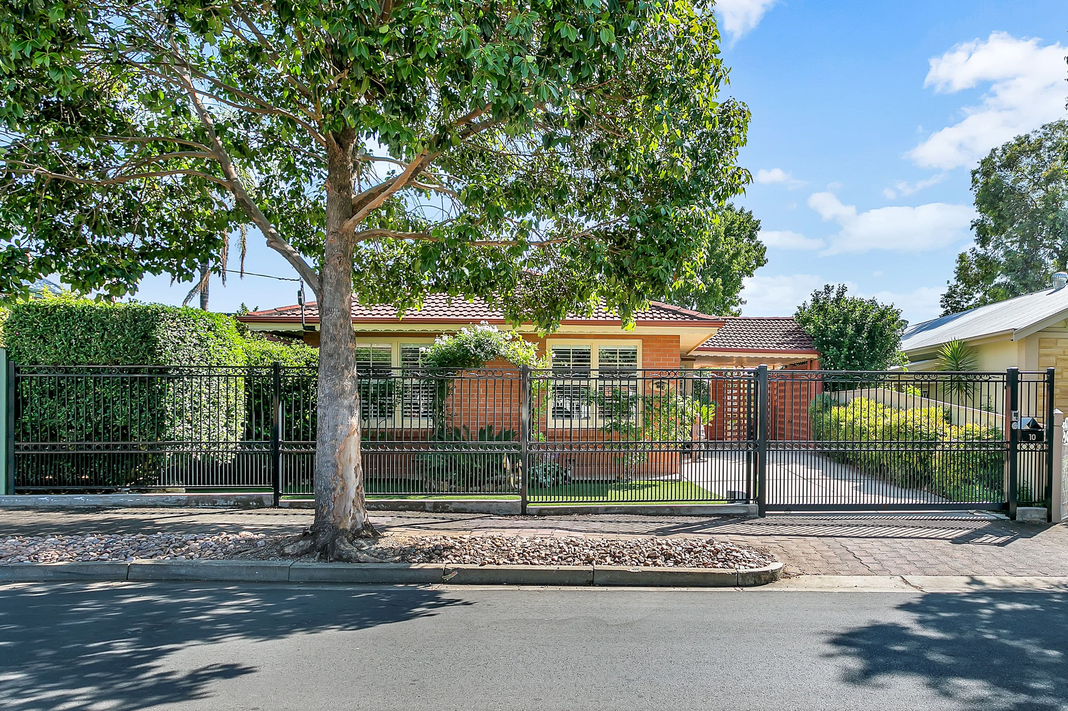 10 Moore Street, Fullarton SA 5063, Fullarton - Thumbnail 2
