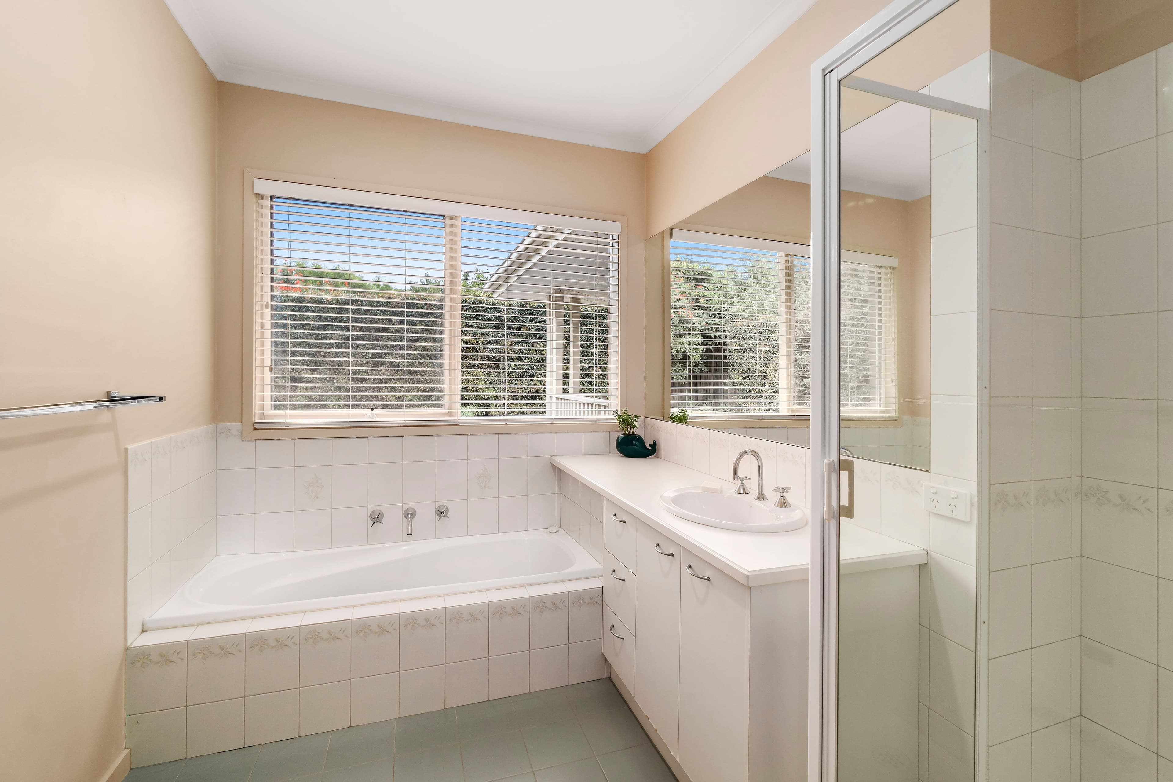 6 D'Andrea Court, Rowville VIC 3178, Rowville - Thumbnail 6
