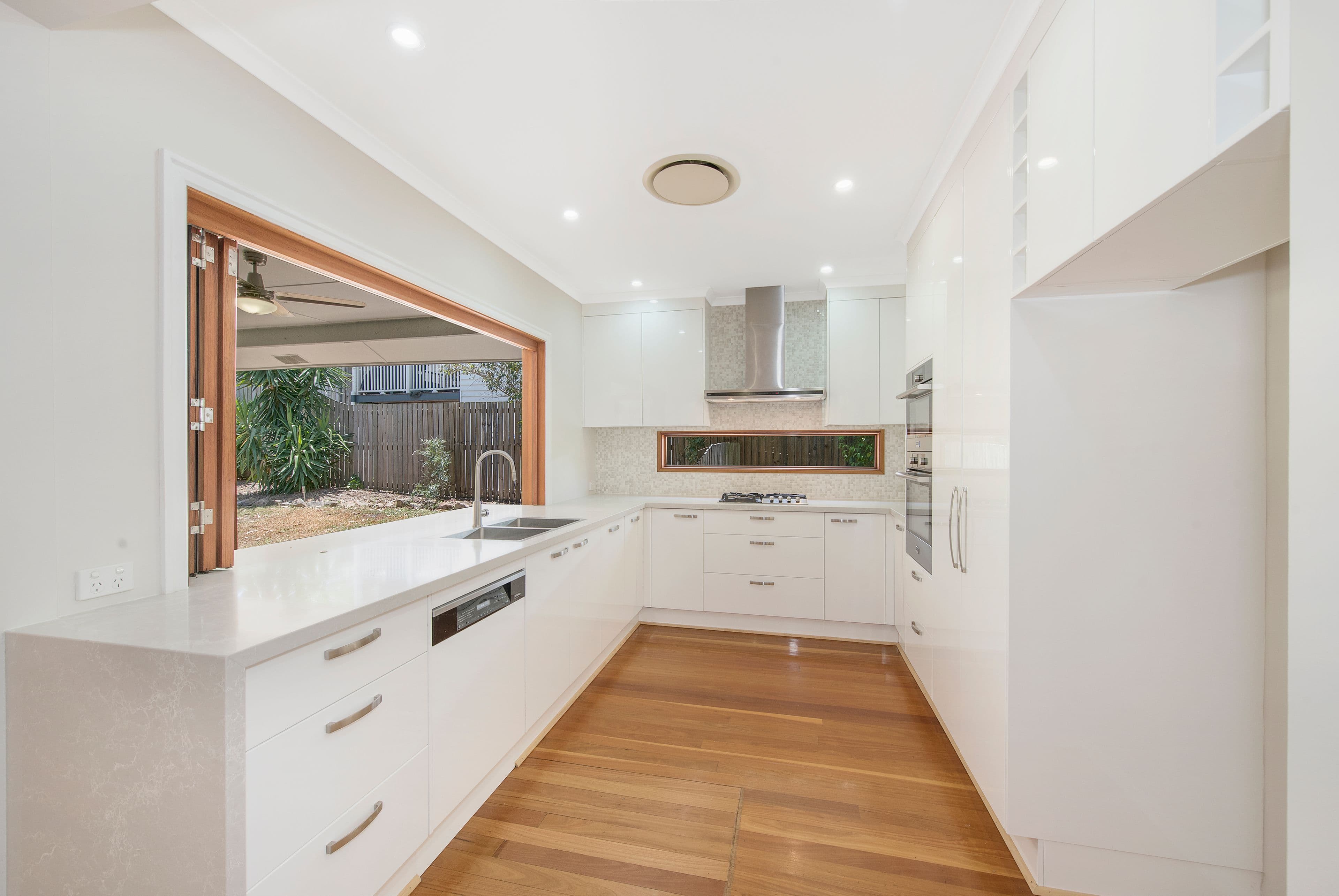 10 Broadbent Street, Ashgrove QLD 4060, Ashgrove - Thumbnail 4