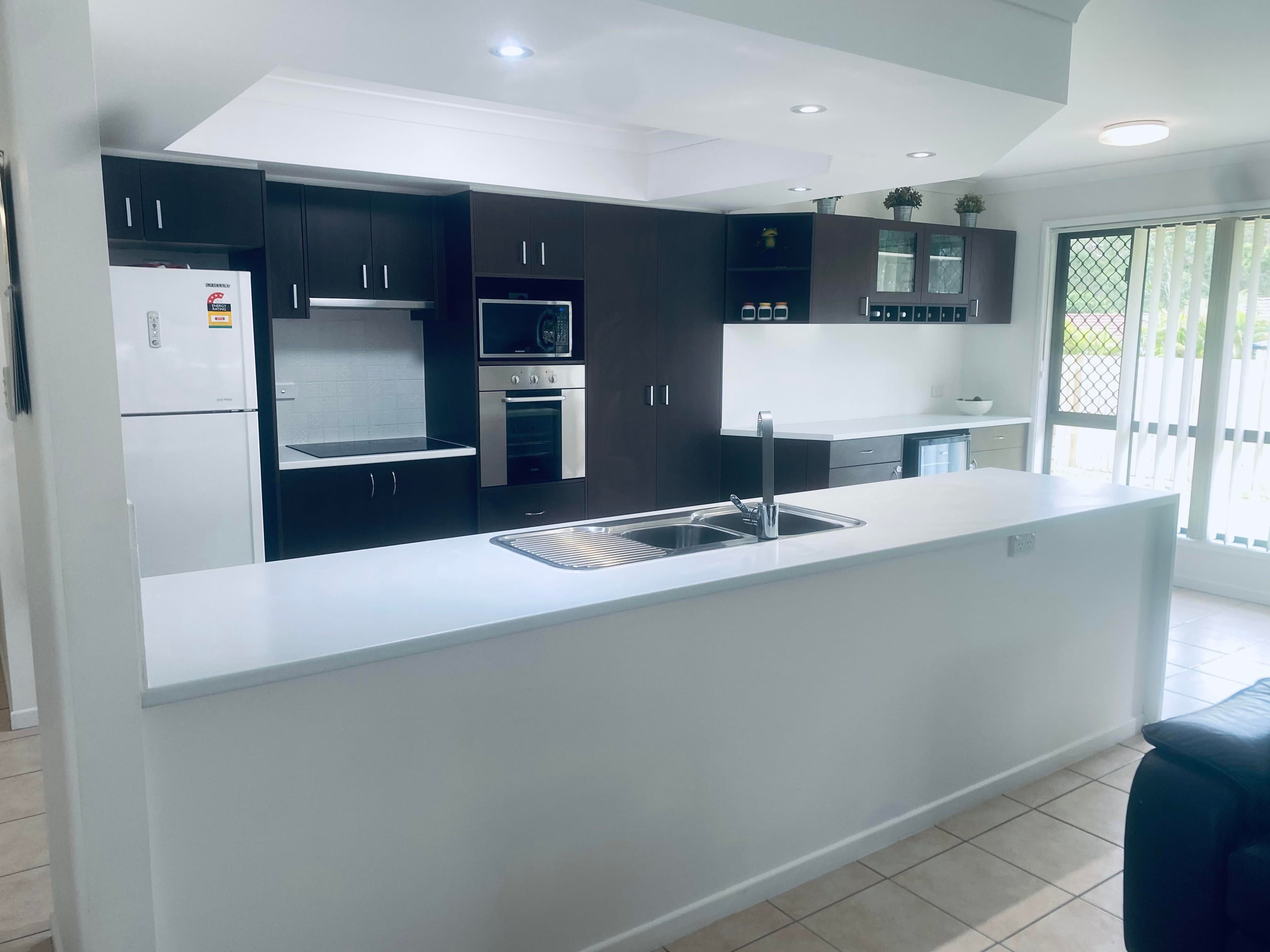 4 Tallis Street, Heritage Park QLD 4118, Heritage Park - Thumbnail 2