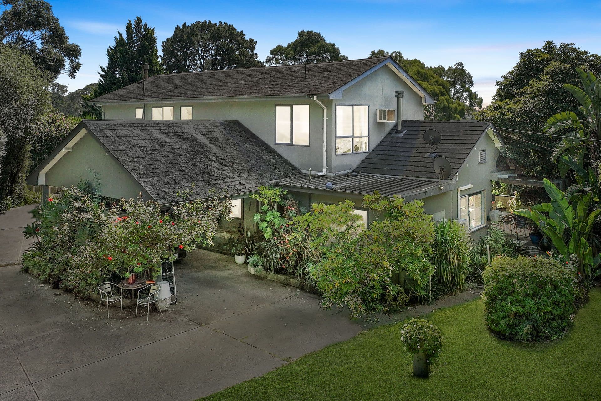 28 Pleasant View Crescent, Wheelers Hill VIC 3150, Wheelers Hill - Thumbnail 3