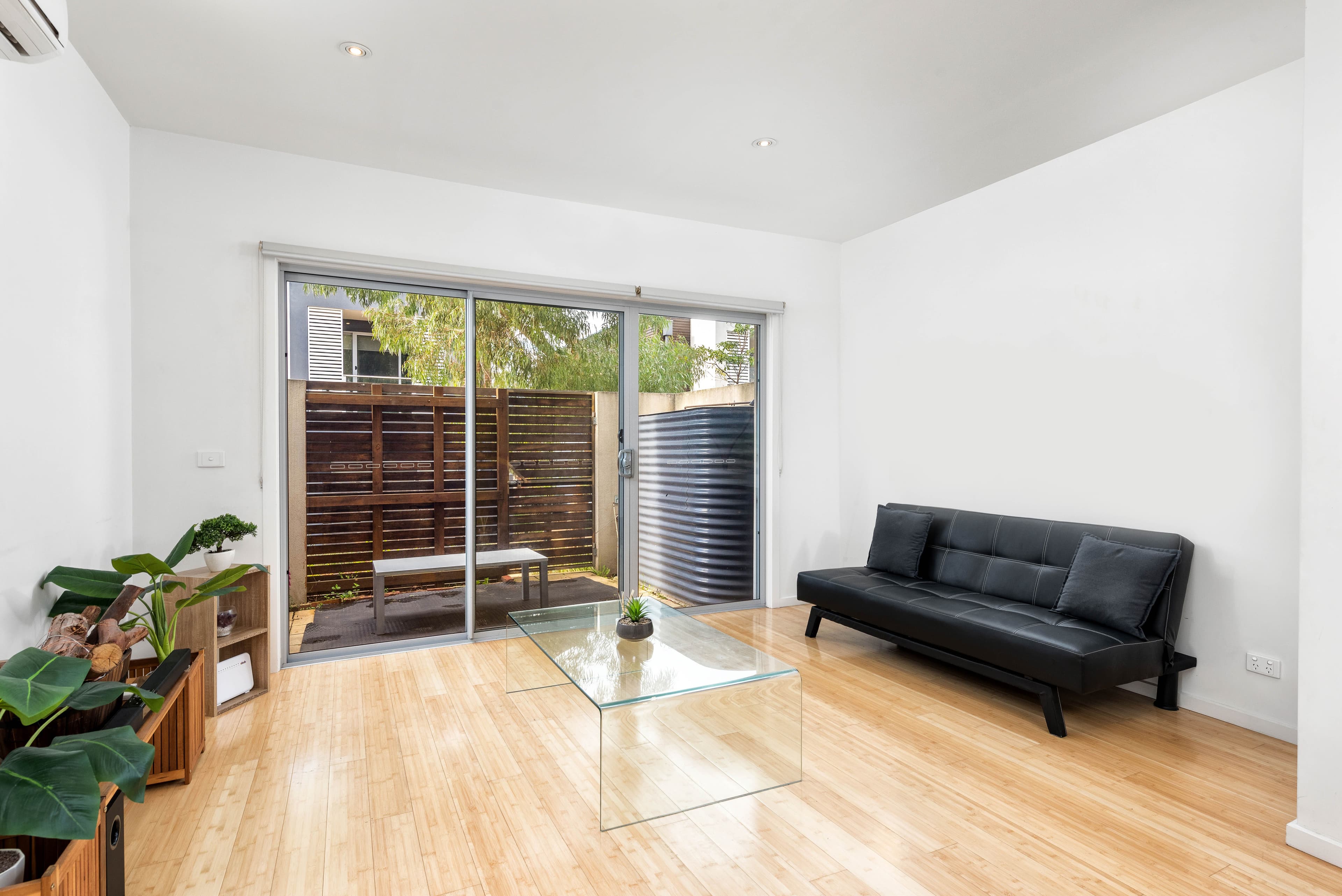28 Waxflower Crescent, Bundoora VIC 3083, Bundoora - Thumbnail 4