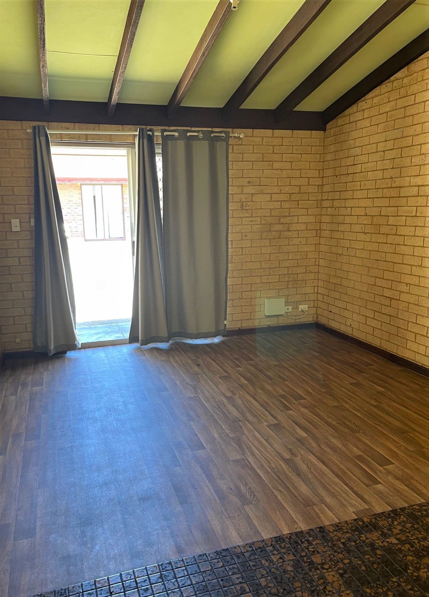 2/41 Hardman Road, Rangeway WA 6530, Rangeway - Thumbnail 2