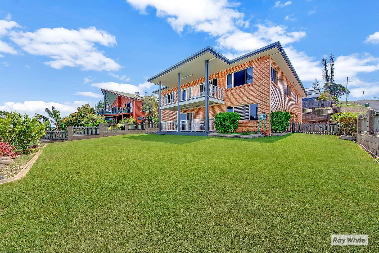 8 John Street, Yeppoon QLD 4703, Yeppoon - Thumbnail 2