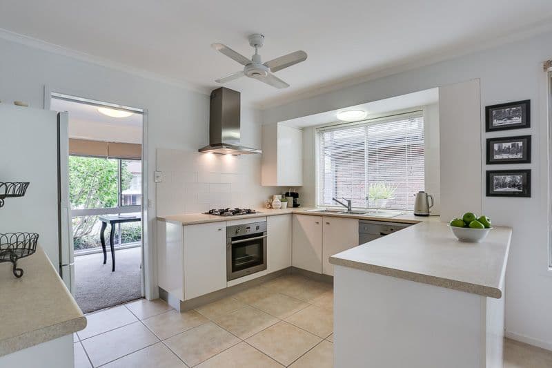 23 Arosa Street, Jamboree Heights QLD 4074, Jamboree Heights - Thumbnail 5