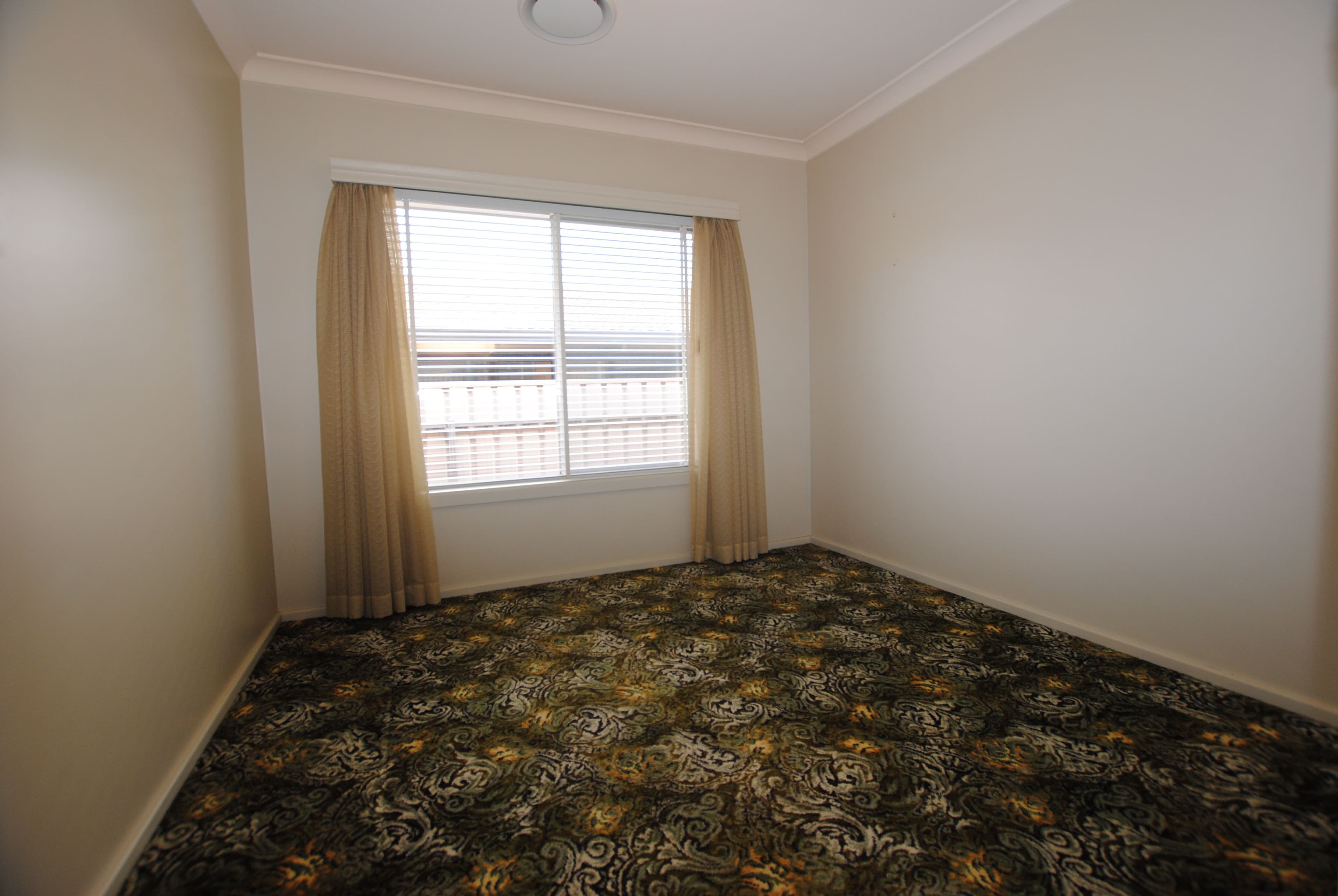 41 Marcus Street, Griffith - Thumbnail 8