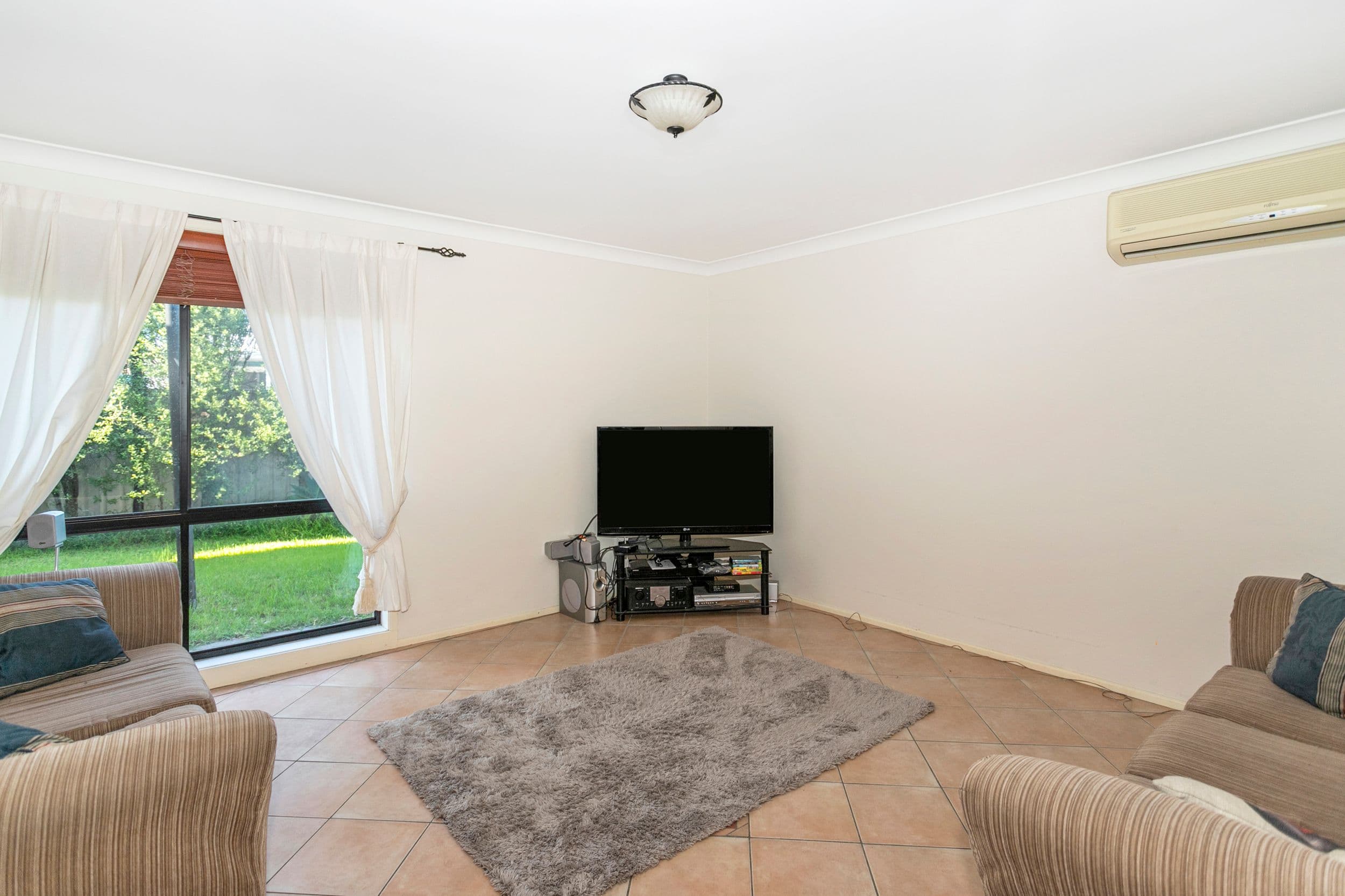 4 Boeing Avenue, Lake Conjola - Thumbnail 8