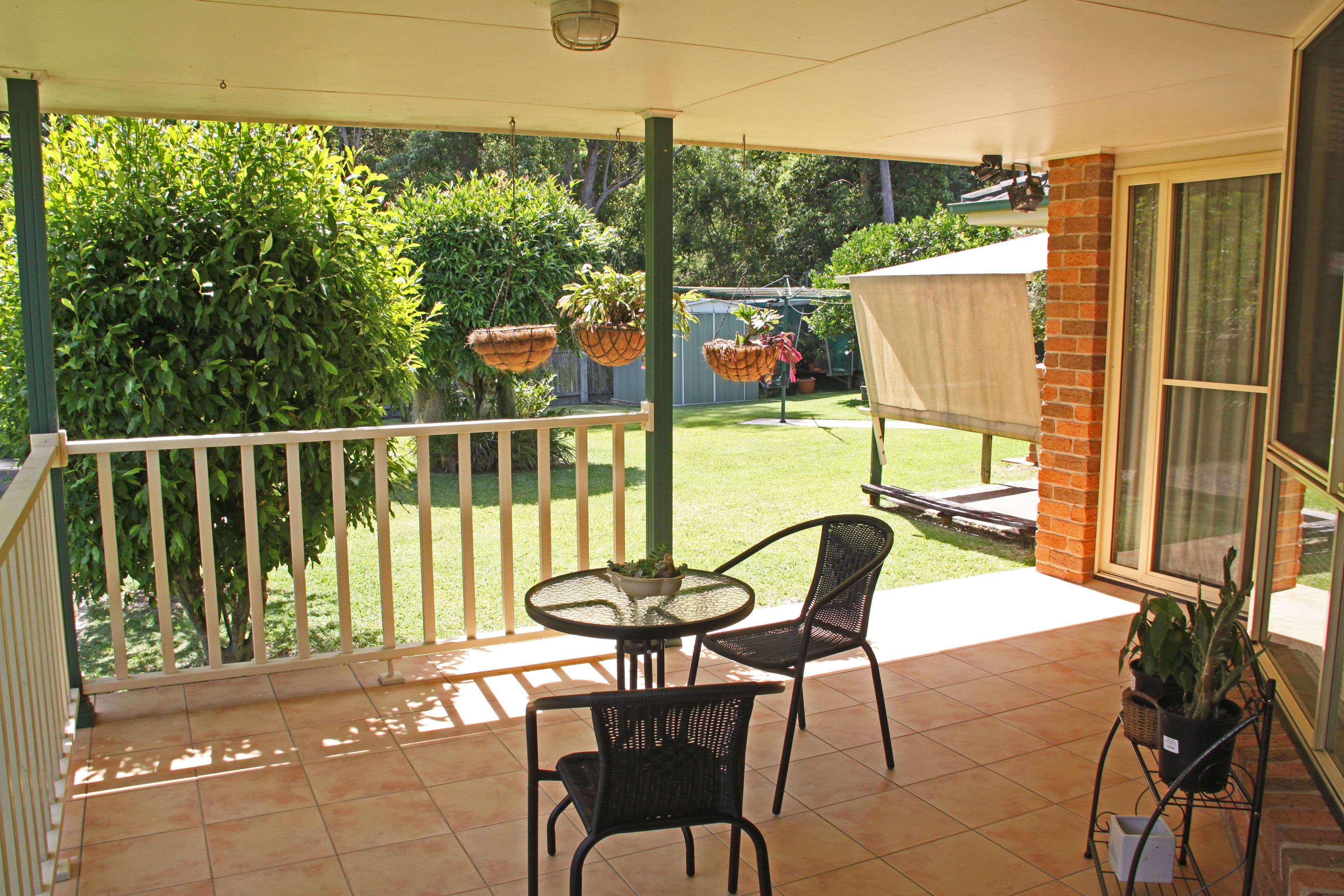 23 Ellerslie Crescent, Lakewood - Thumbnail 3