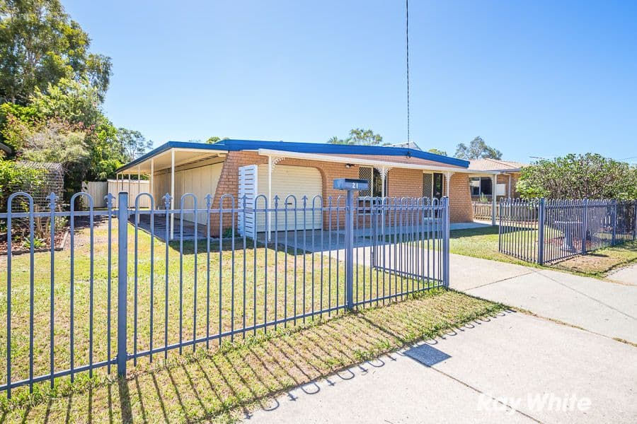 21 Avon Avenue, Banksia Beach QLD 4507, Banksia Beach - Thumbnail 5