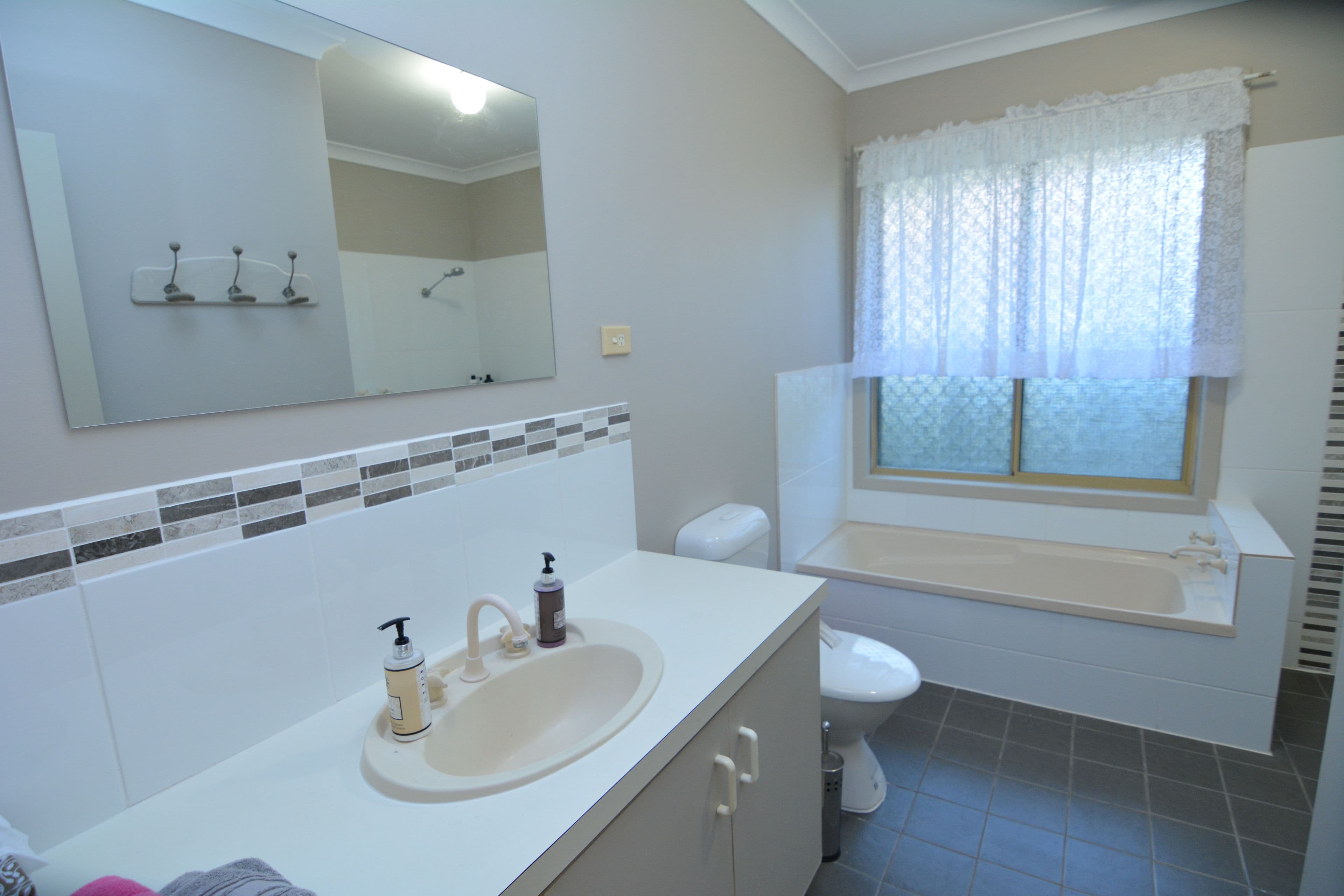 6B Carson Place, Carnarvon WA 6701, Carnarvon - Thumbnail 5