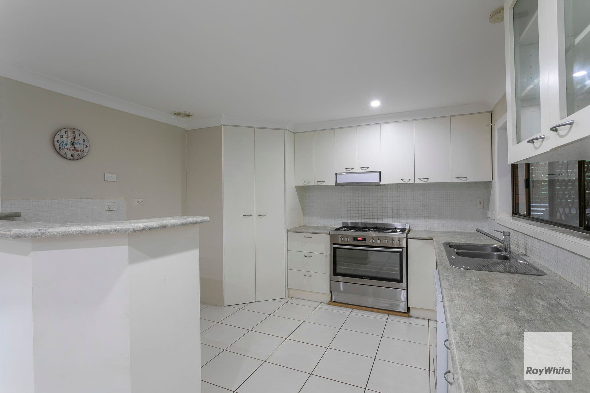6 Watsonia Street, Redland Bay QLD 4165, Redland Bay - Thumbnail 4