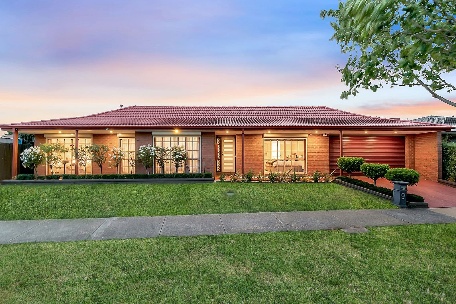 32 Newlyn Drive, Craigieburn VIC 3064, Craigieburn - Image 1