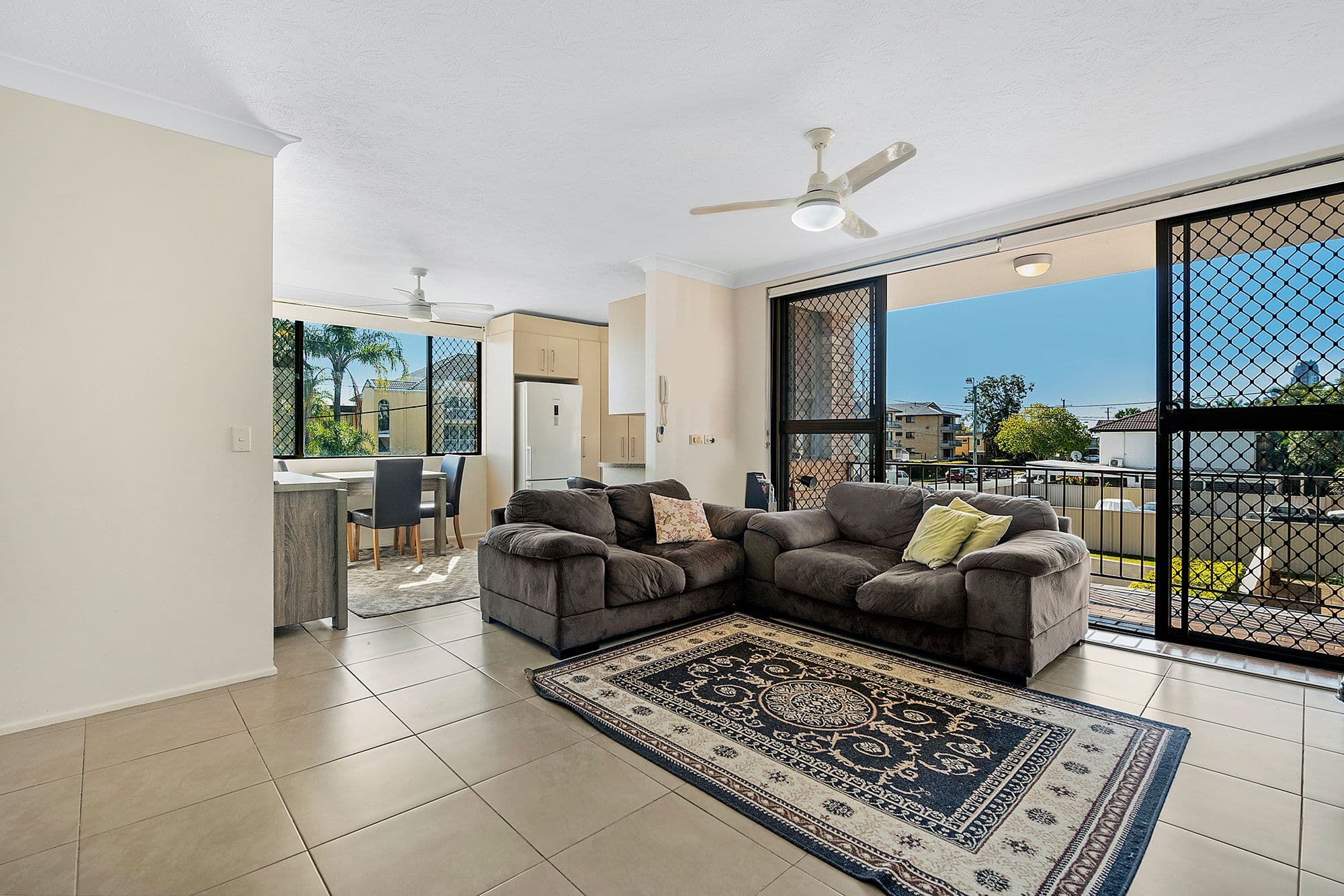 11 Stanhill Drive, Surfers Paradise QLD 4217, Surfers Paradise - Thumbnail 6