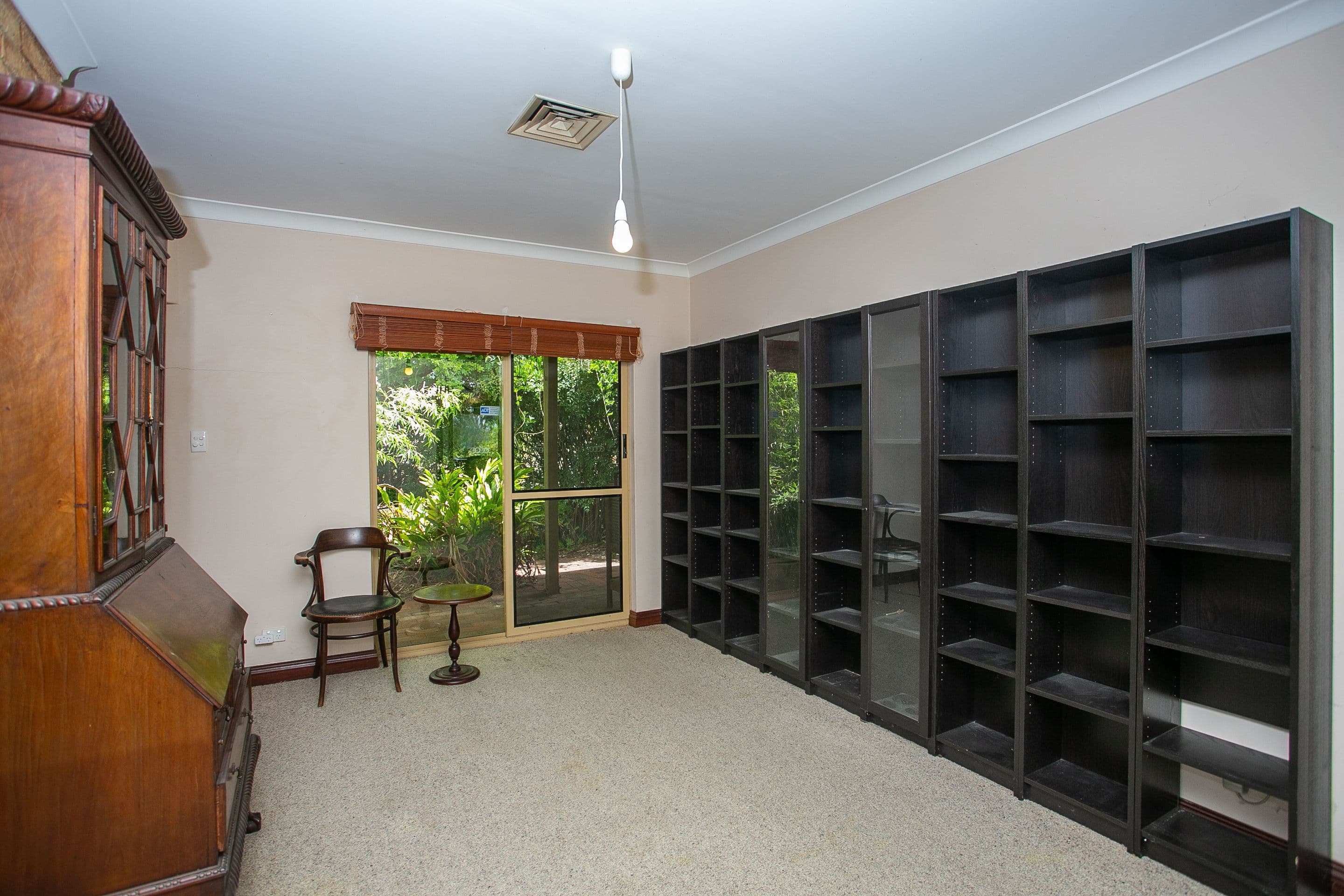 22 Lawnbrook Road East, Bickley WA 6076, Bickley - Thumbnail 6