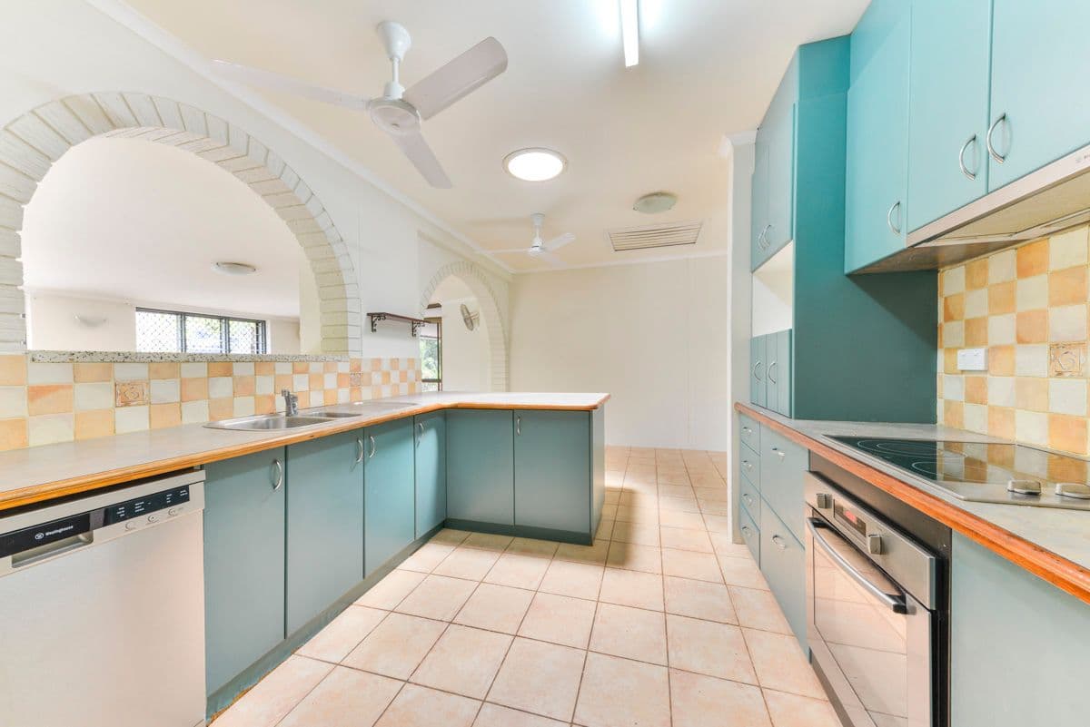 22 Carstens Crescent, Wagaman NT 0810, Wagaman - Thumbnail 2