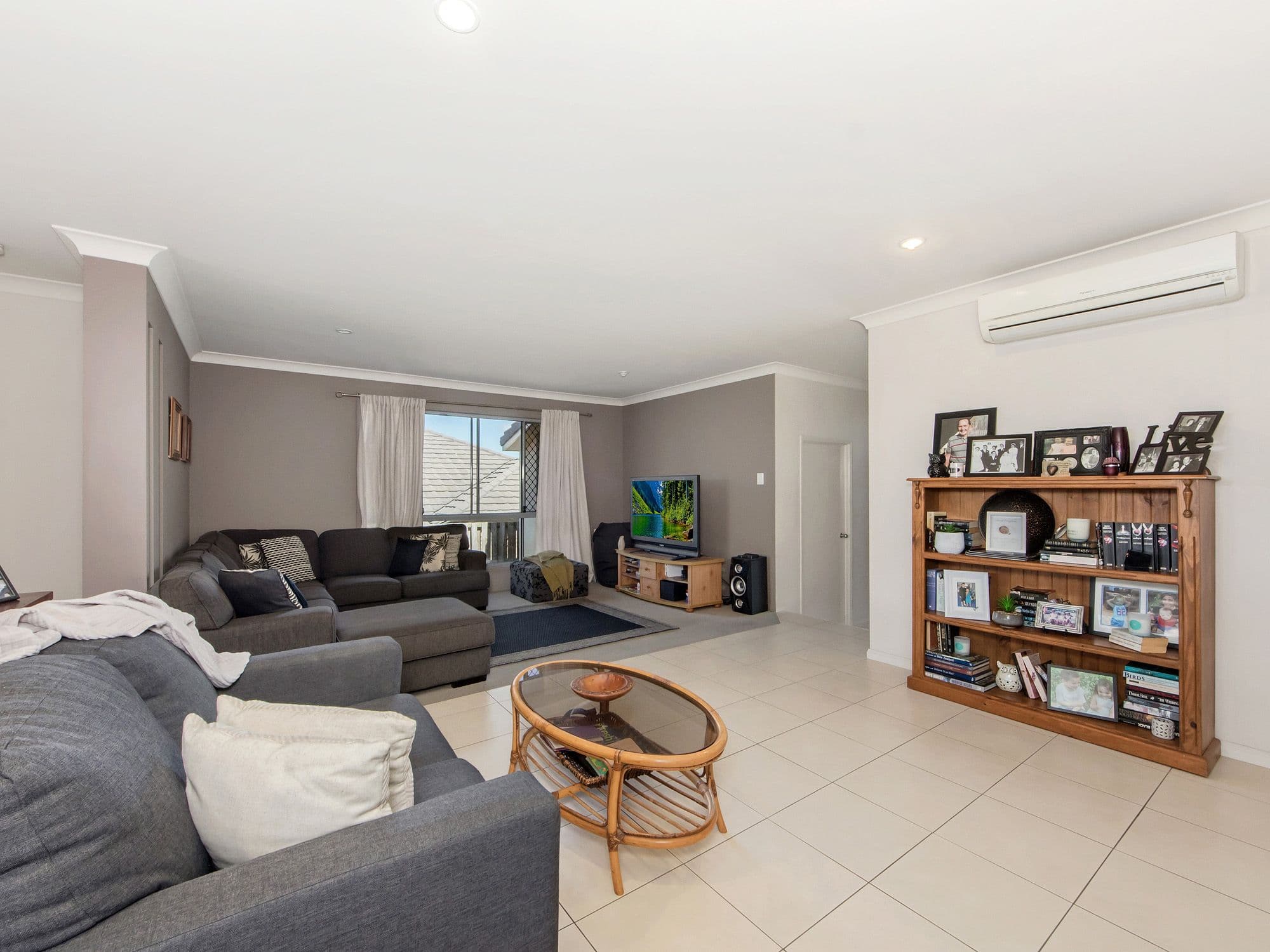 66 Annabelle Crescent, Upper Coomera QLD 4209, Upper Coomera - Thumbnail 4