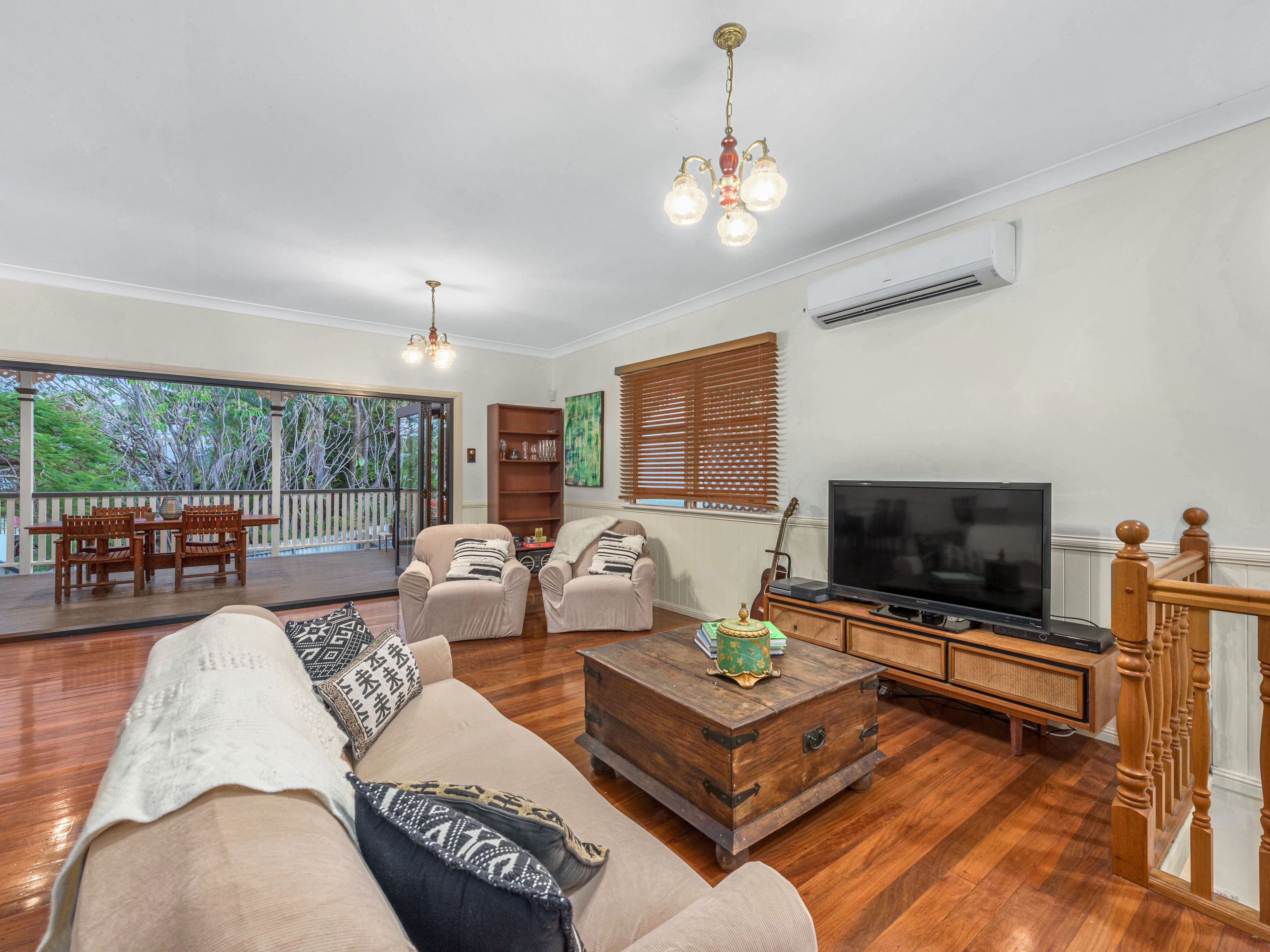 6 Seventh Avenue, Windsor QLD 4030, Windsor - Thumbnail 2