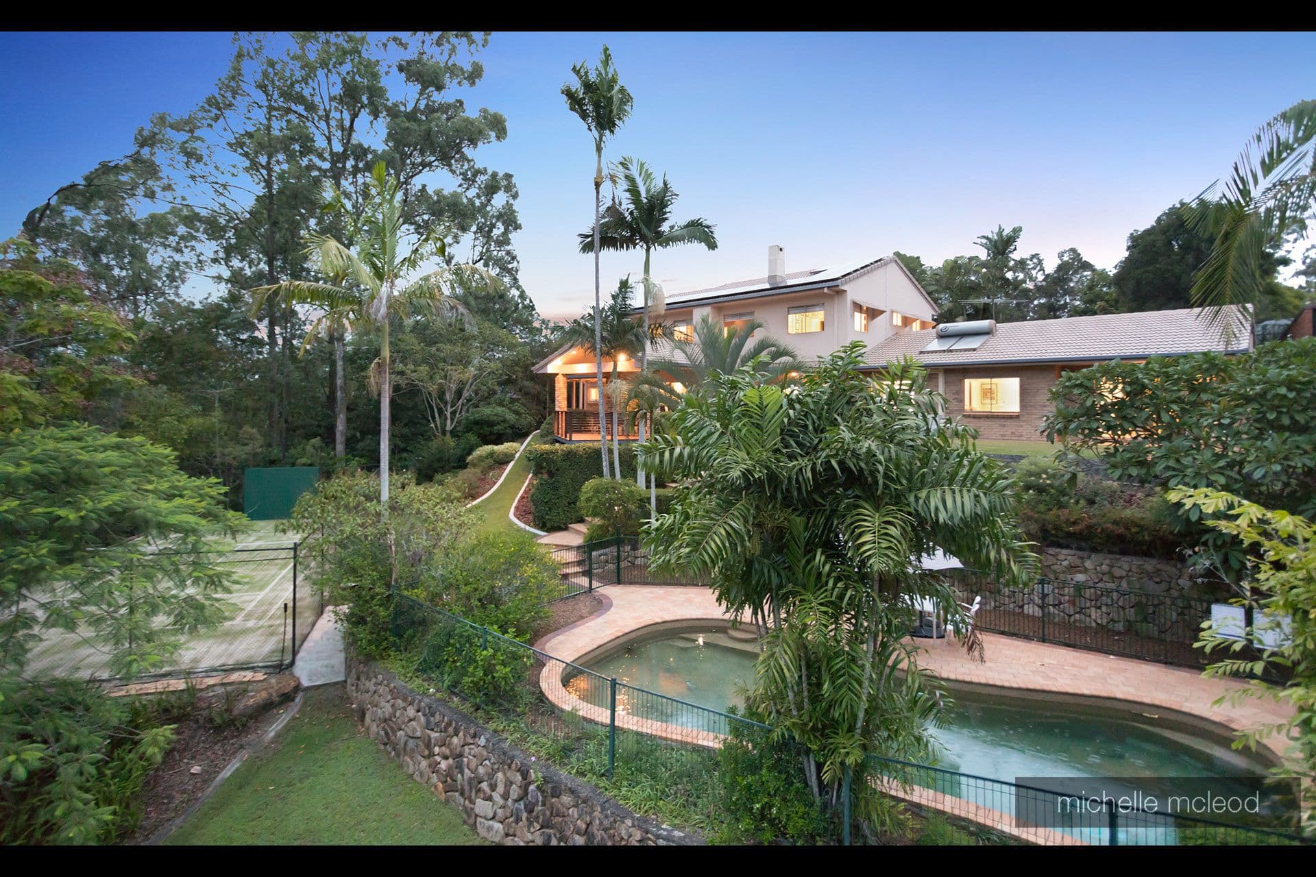 34 Camborne Place, Chapel Hill QLD 4069, Chapel Hill - Thumbnail 3