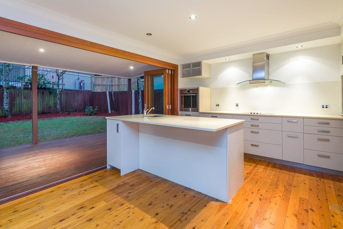 53 Roseglen Street, Greenslopes QLD 4120, Greenslopes - Thumbnail 3