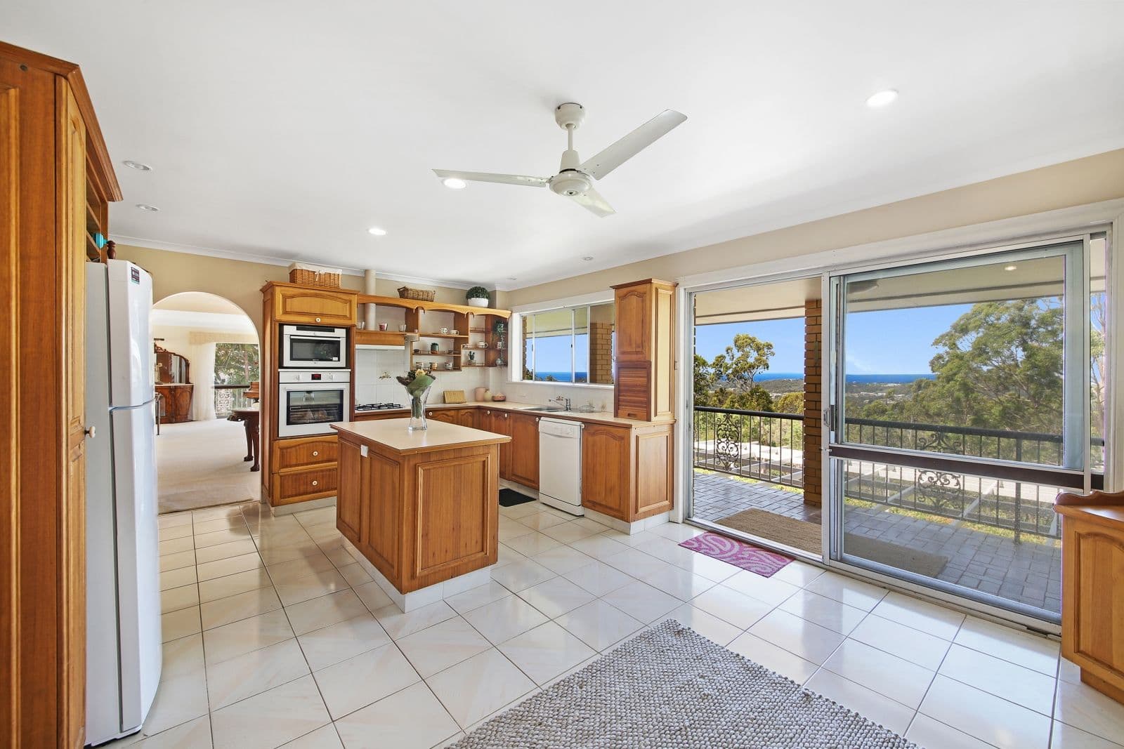 214 Simpsons Road, Currumbin Waters QLD 4223, Currumbin Waters - Thumbnail 8